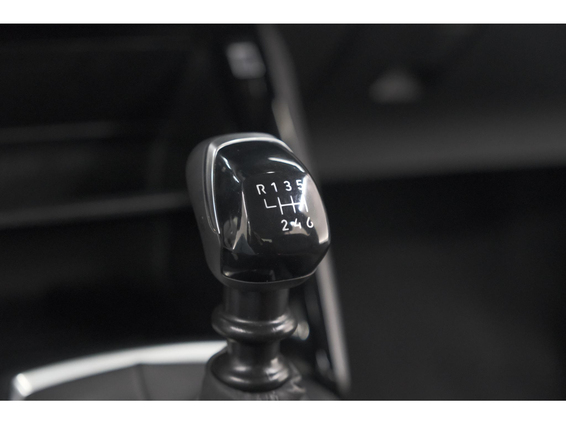 Peugeot 208 PureTech 100 Active | Parkeersensoren | Navigatie | Apple Carplay