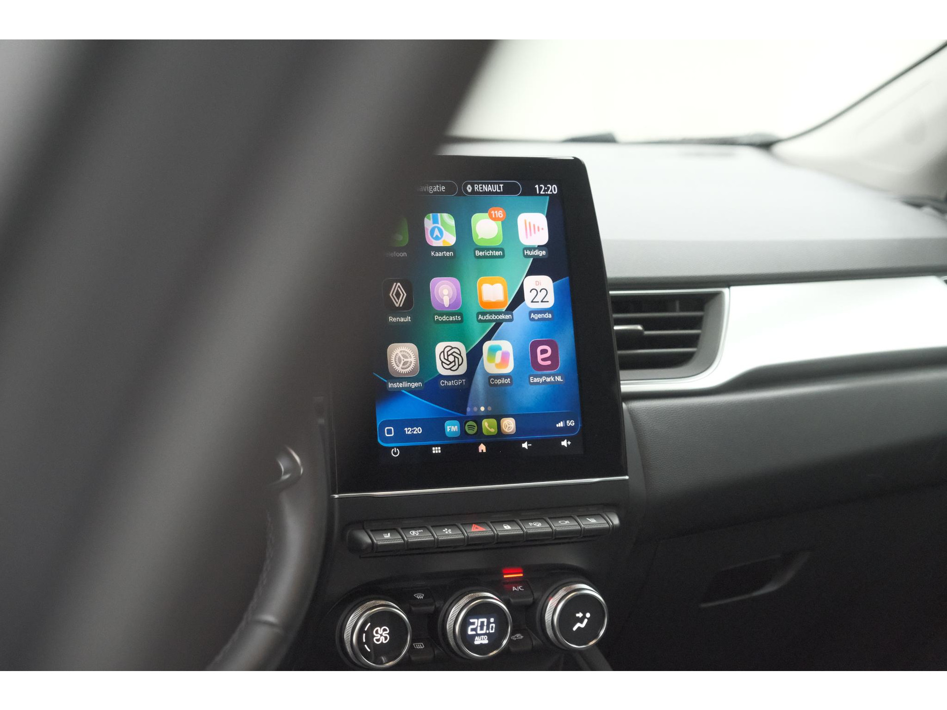 Renault Captur Mild Hybrid 140 EDC Techno | 360 Camera | Groot scherm | Stoelverwarming | Parkeersensoren | Allseason banden