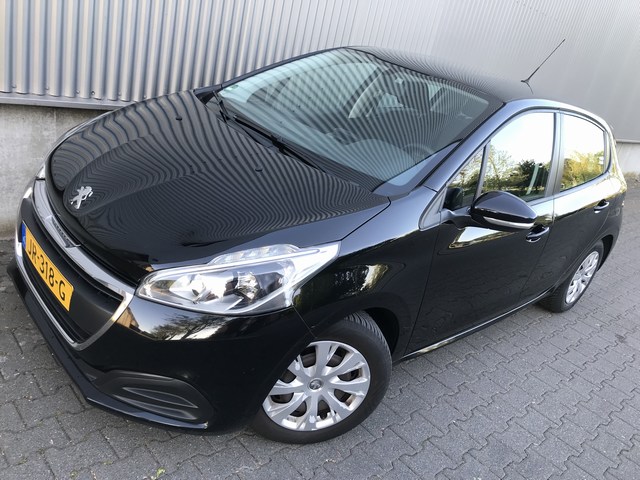 Peugeot 208 1.2 Automaat - V E R K O C H T
