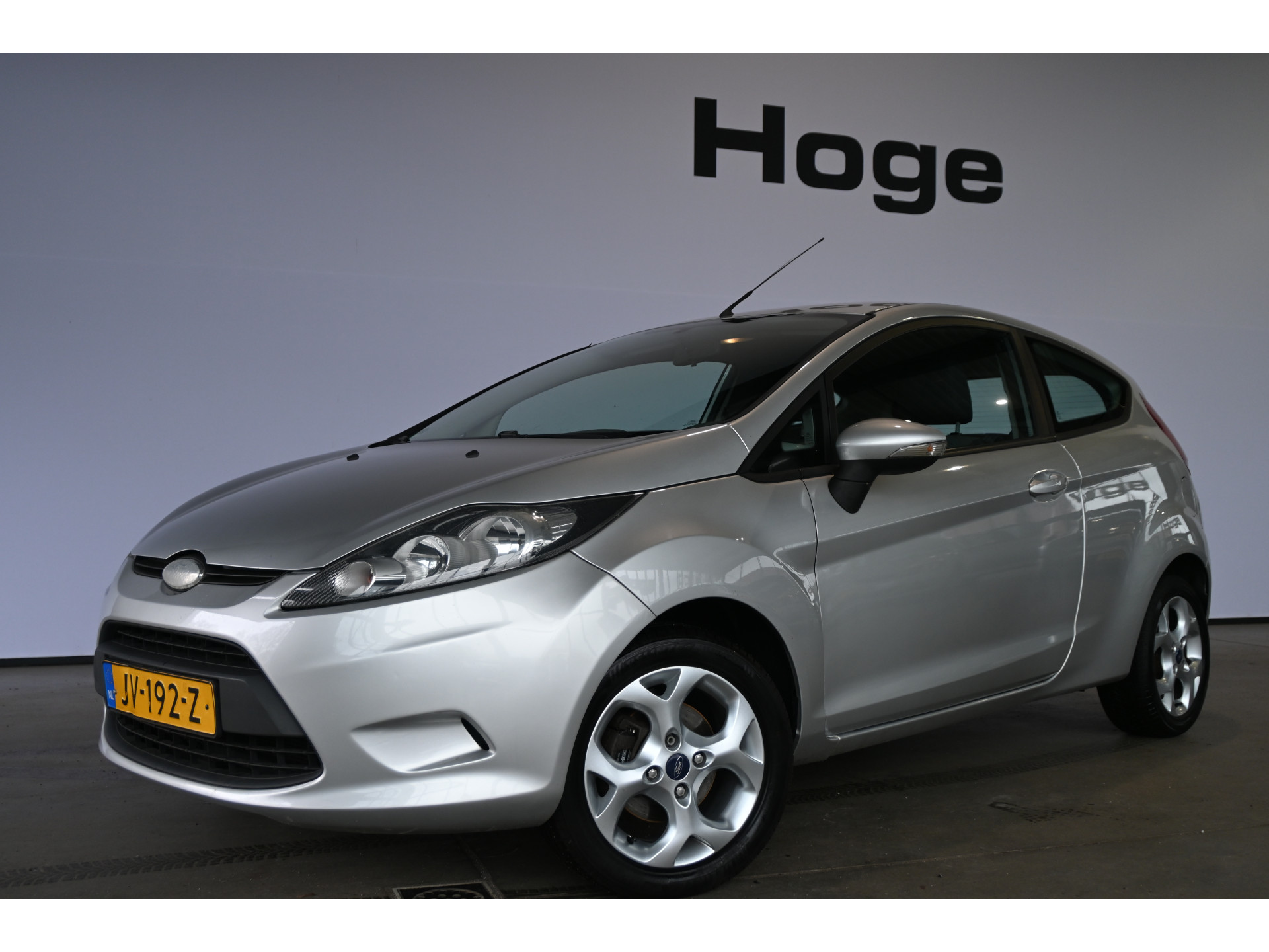 Ford Fiesta 1.25 Trend Airco Lichtmetaal Stuurbekrachtiging Lichtmetaal Inruil Mogelijk!