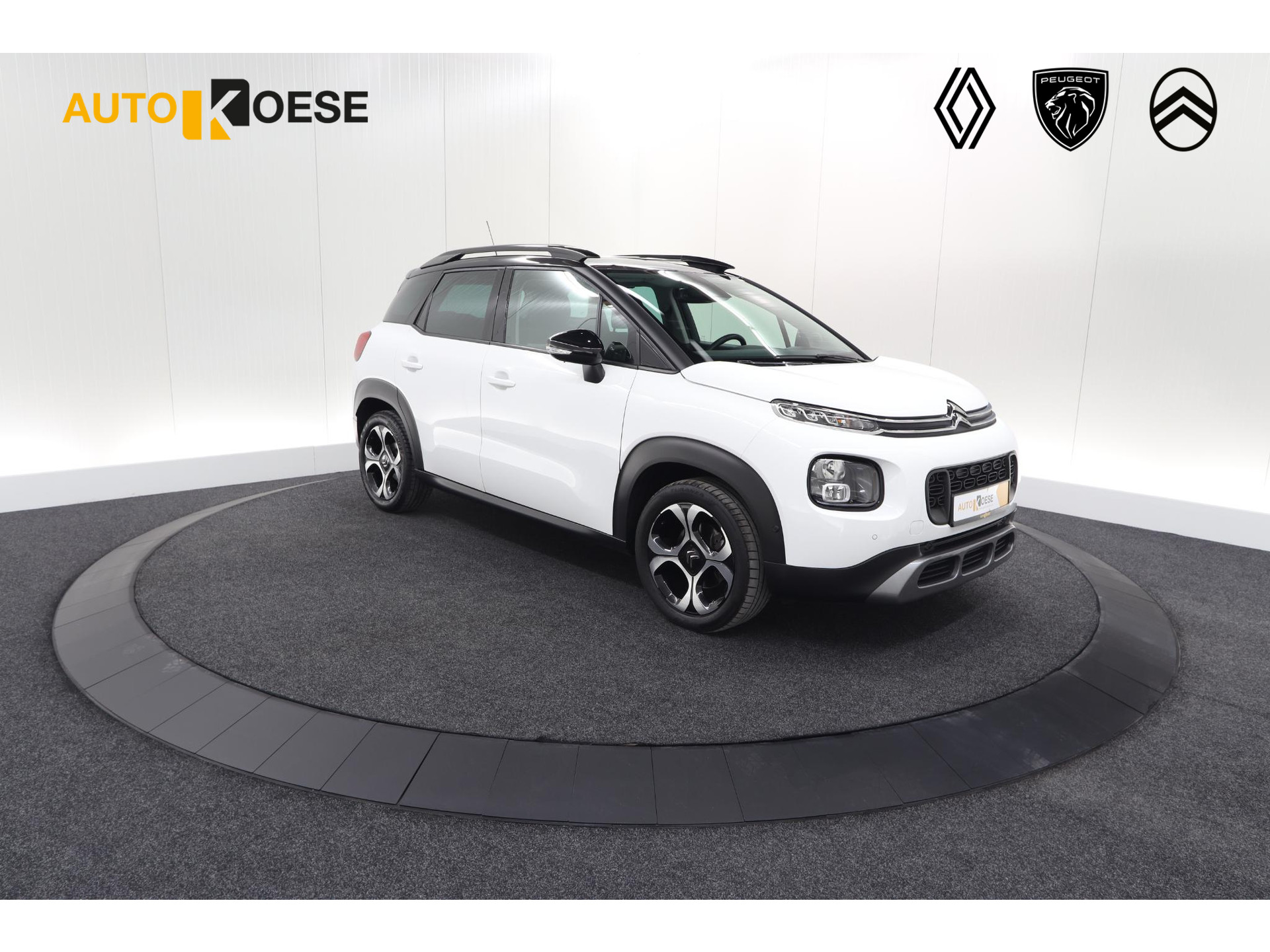 Citroen C3 Aircross PureTech 110 S&S Shine | Panoramadak | Camera | Dodehoekdetectie | Apple Carplay