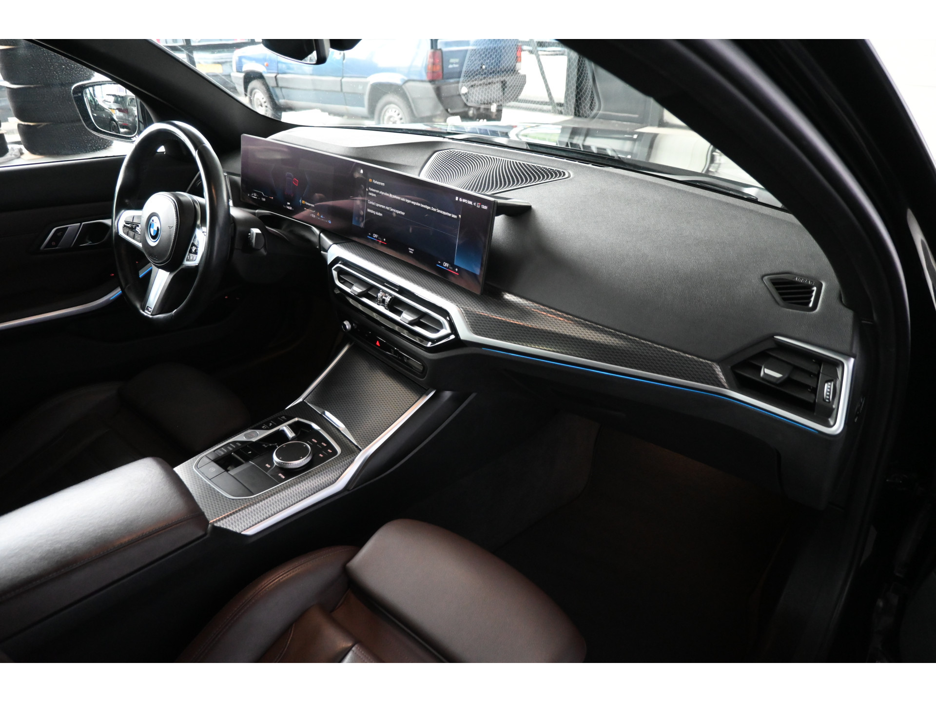 BMW 3-serie Touring 320e M-Sport Clima Cruise CarPlay LED Leder Navigatie 100% Onderhouden! Inruil Mogelijk!