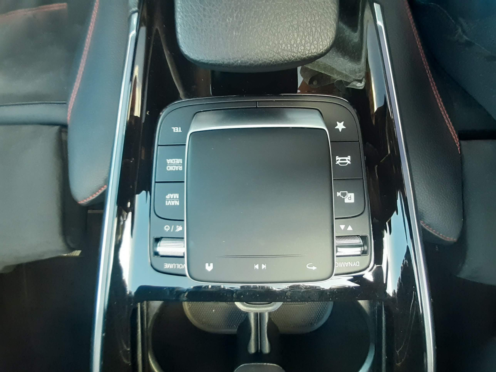 Mercedes-Benz GLA-klasse 250 4MATIC AMG Line