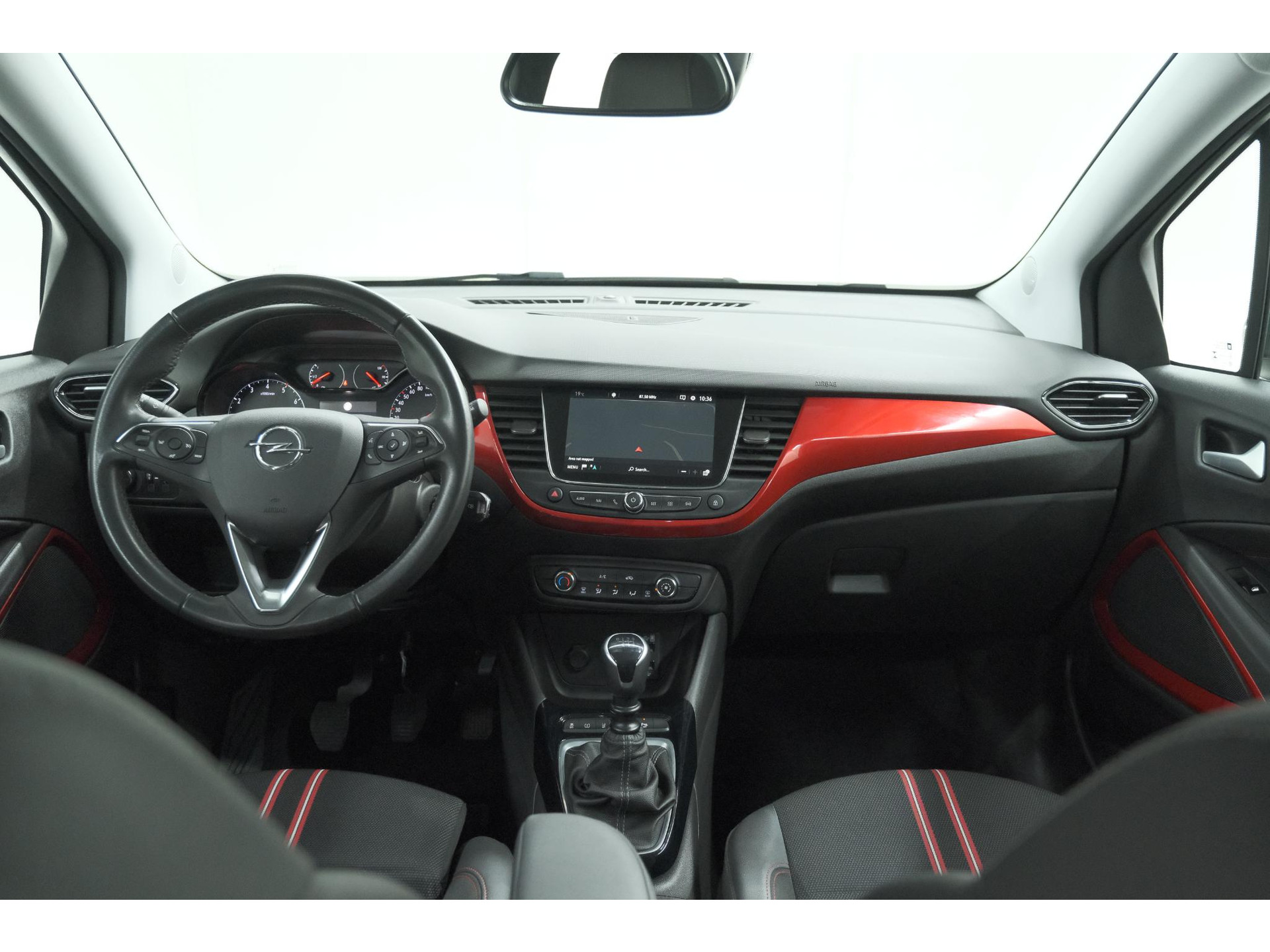 Opel Crossland Turbo 110 GS Line | Trekhaak | Camera | Apple Carplay | Navigatie | Parkeersensoren voor + Achter
