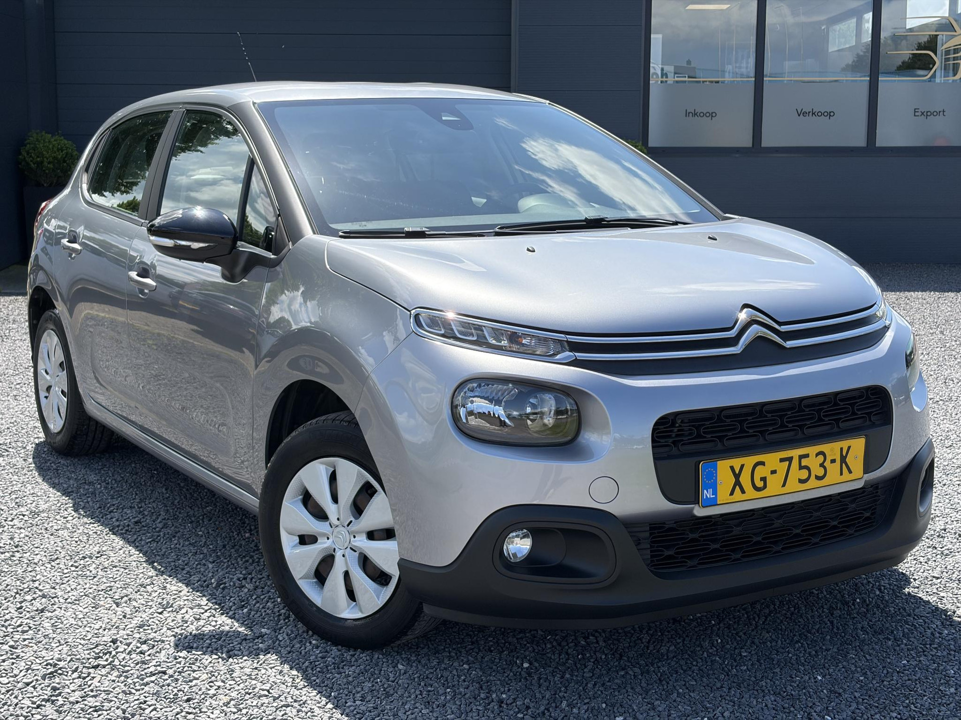 Citroen C3 1.2 PureTech S&S Feel Apple Carplay/Android,Trekhaak,Pdc,Navi,Clima,Cruise,Dealer Onderhouden,Rijstrooksensor,Apk tot 06-2027