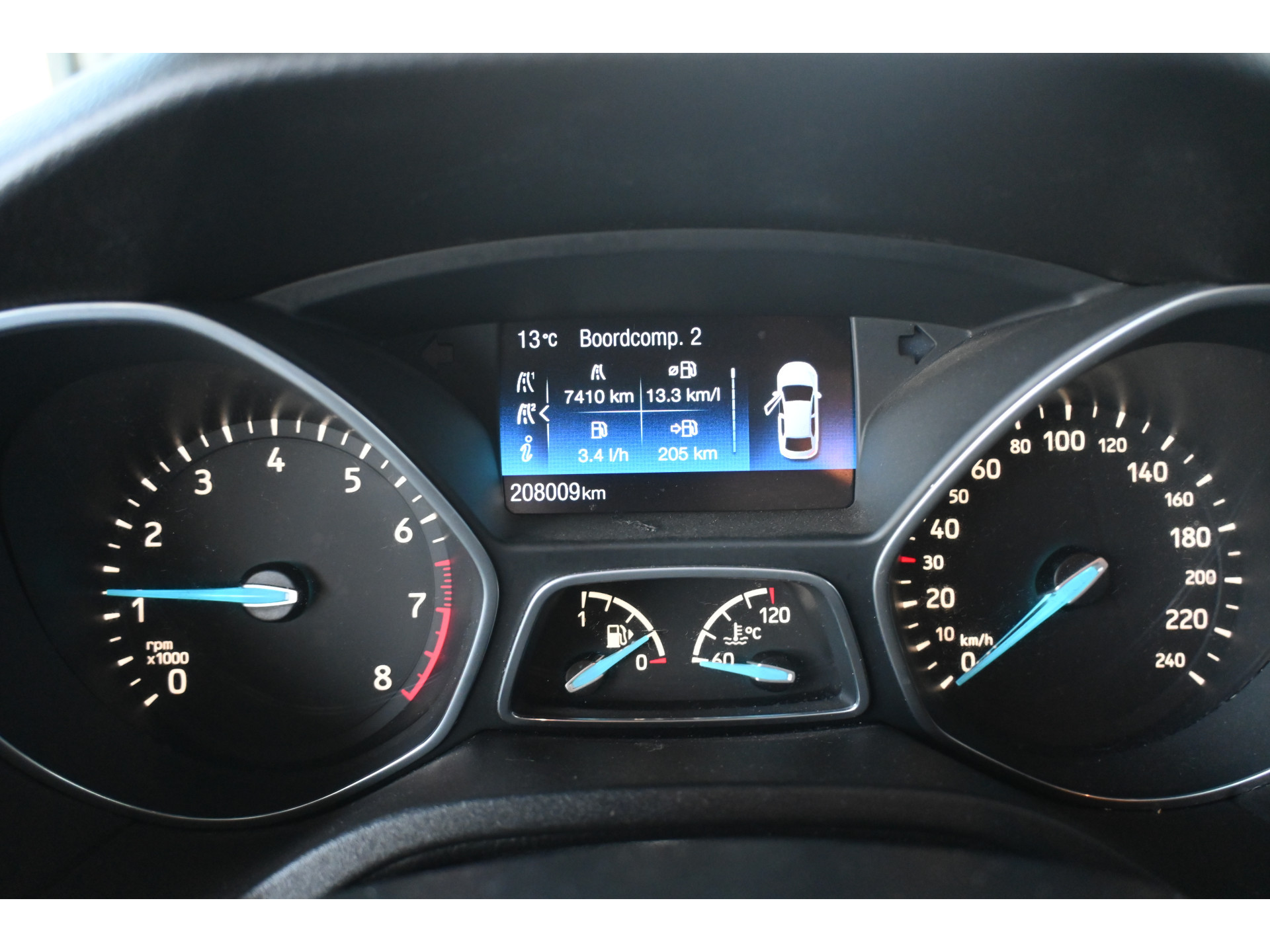 Ford Focus Wagon 1.5 ST-Line Clima Navigatie Cruise Control Trekhaak Rijklaarprijs Inruil Mogelijk!