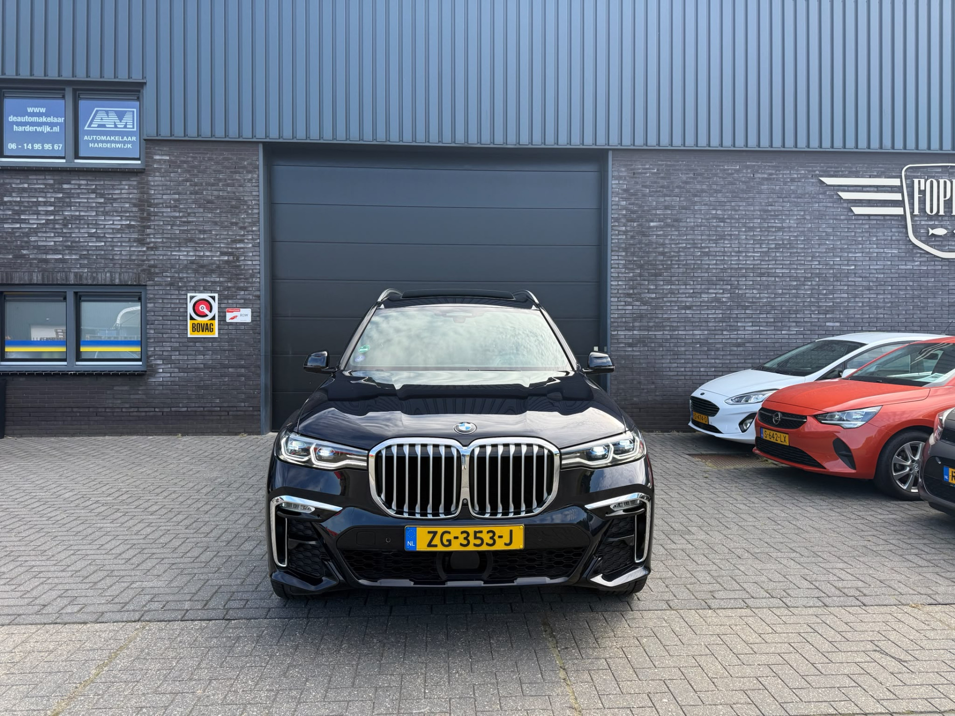 BMW X7 xDrive40i 6p. | 2E EIGENAAR | 3/6/12MND GARANTIE| M-SPORT |PANO | LASER | LED | B&W | MASSAGE | CARPLAY | TREKHAAK | DAB | BOMVOL |
