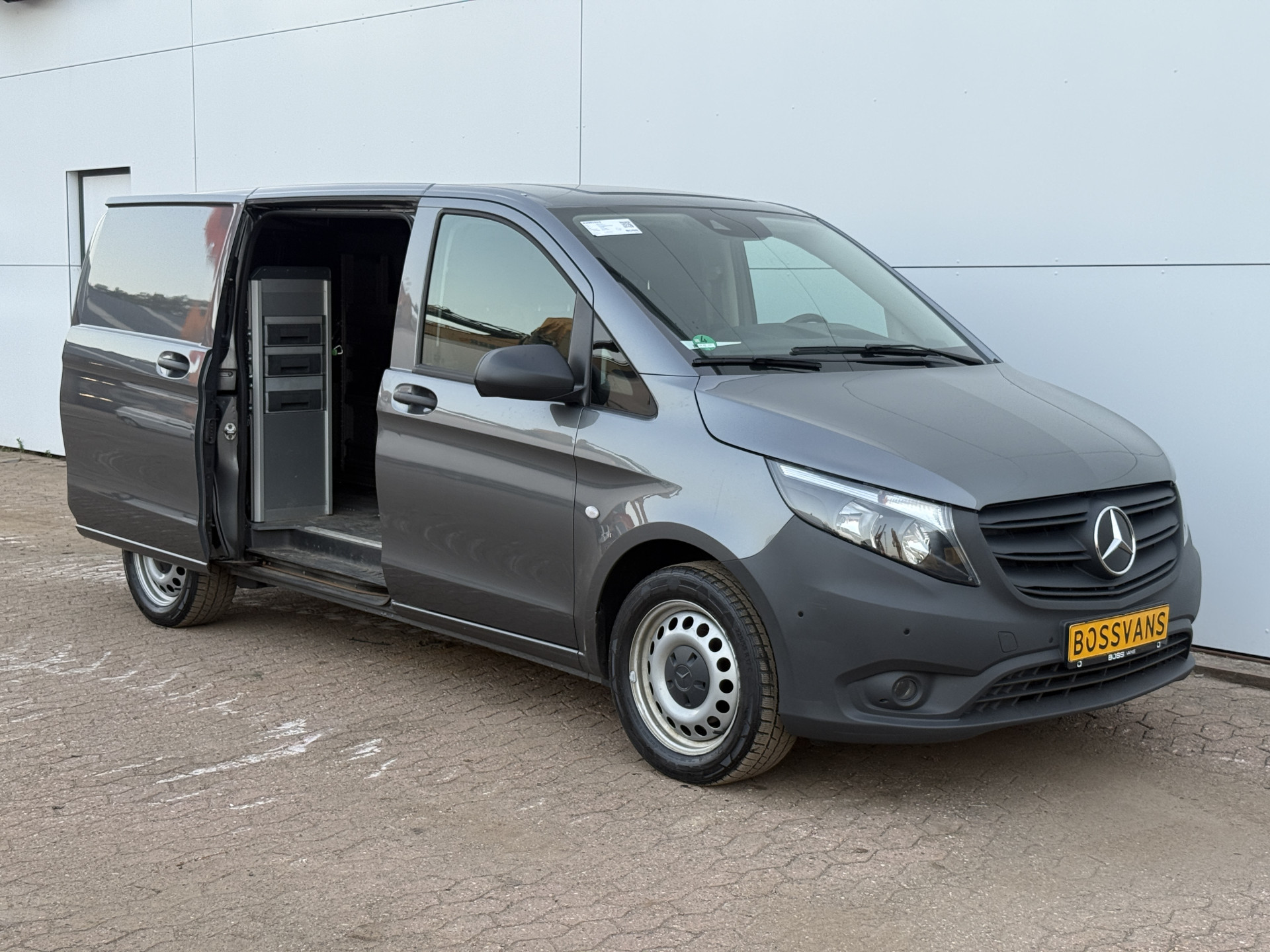 Mercedes-Benz Vito 114 1.9 CDI Automaat L2H1 Climate Control Cruise Control Parkeersensoren V+A Kastwand Inbouw