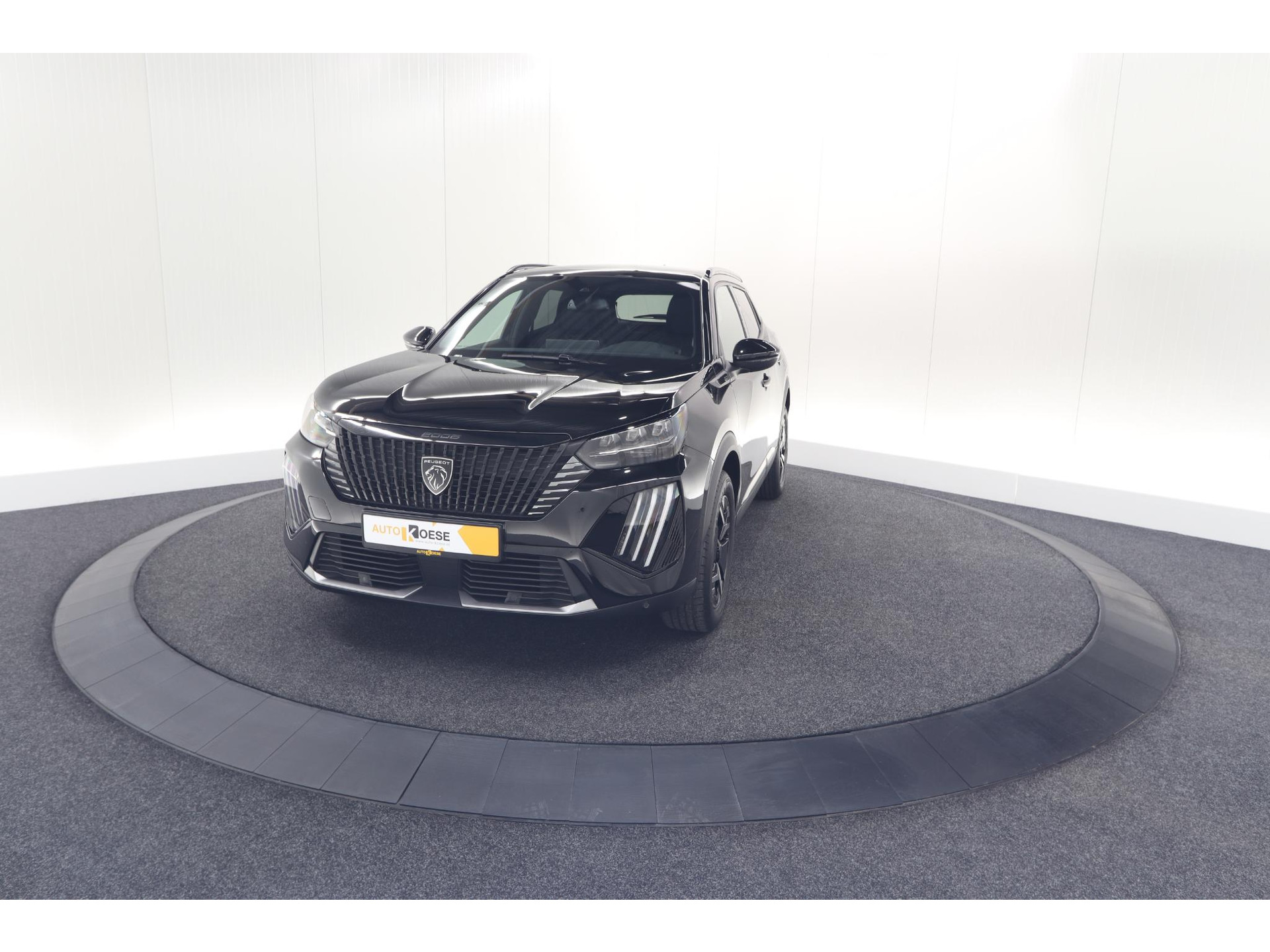 Peugeot 2008 PureTech 130 EAT8 GT | Camera | Parkeersensoren | Apple Carplay