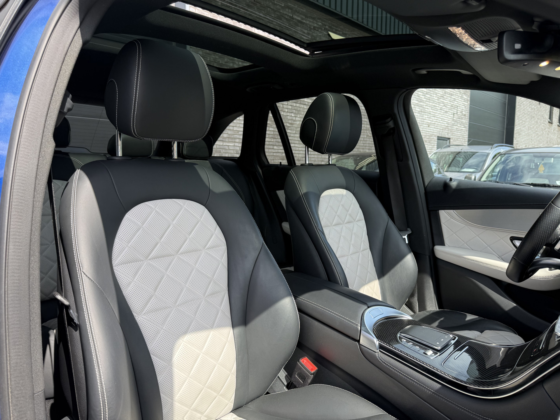 Mercedes-Benz GLC-klasse 200 Premium Plus | 2E EIGENAAR | 3/6/12 MND GARANTIE  | LED | BURMESTER | AMG | PANODAK | NAVI | CARPLAY | PARFUM | LEDER |