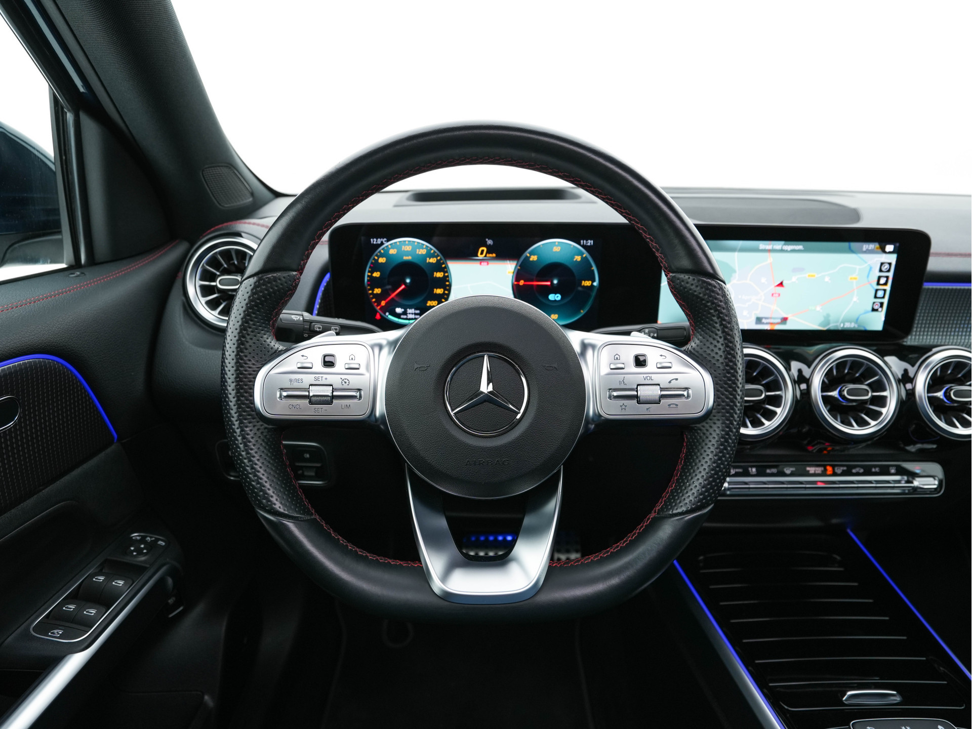 Mercedes-Benz EQB 300 4MATIC AMG-Line 67 kWh [ 3-Fase ] (INCL-BTW) *PANO | HEAD-UP | LEATHER-MICROFIBRE | MEMORY-PACK | WIDE-SCREEN-COCKPIT | FULL-LED | BLINDSPOT | AMBIENT-LIGHT | TOPVIEW | NAVI-FULLMAP | DAB+ | COMFORT/SEATS | ...