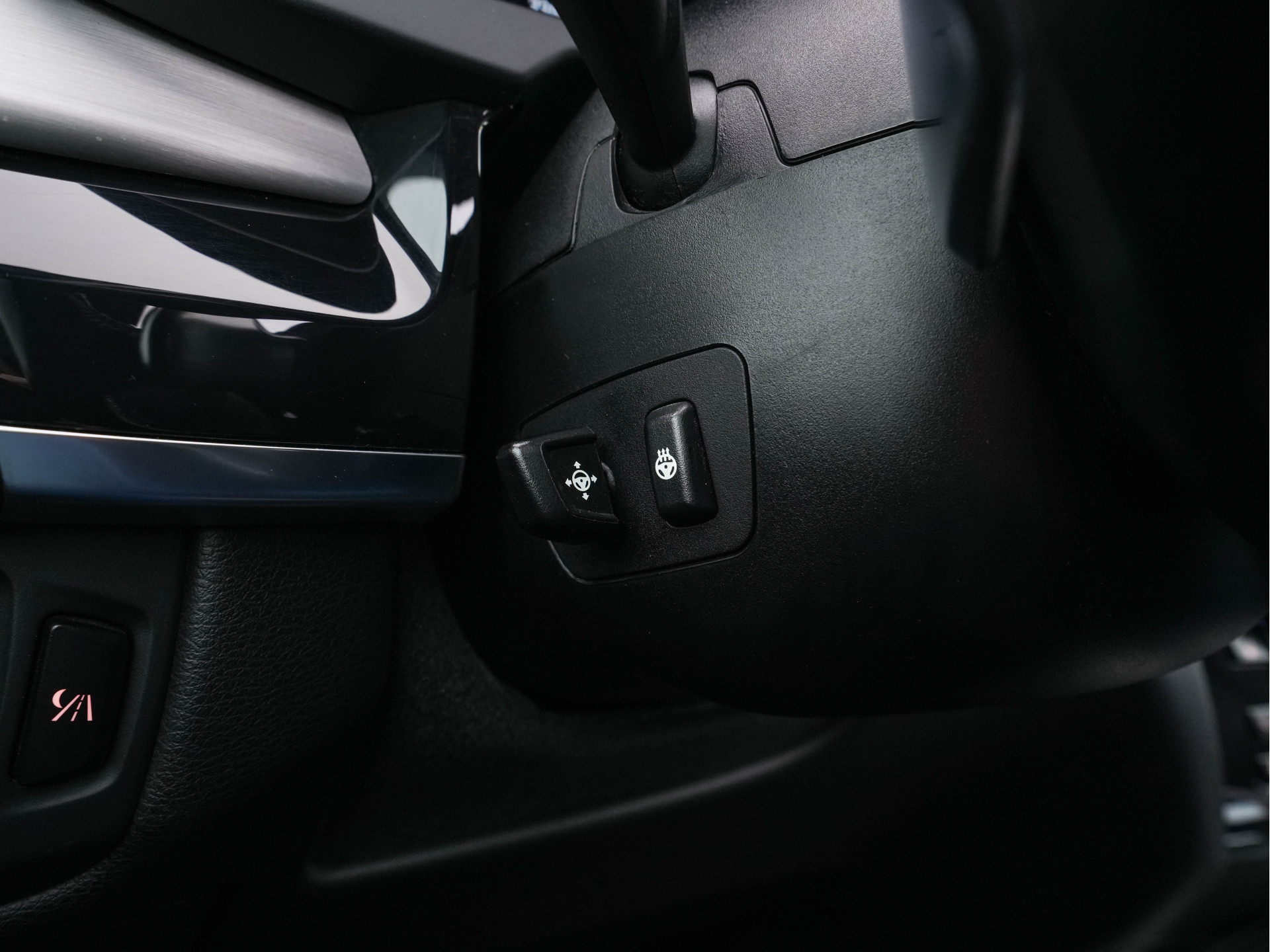 BMW X5 M50d M-Aerodinamica Aut. *PANO | HEAD-UP | LEATHER | ADAPTIVE-CRUISE | SOFT-CLOSE | BANG&OLUFSEN | TOP-VIEW | BLINDSPOT | NIGHT-VISION | MEMORY-PACK | DIGI-COCKPIT | HEATED-COMFORTSEATS | NAVI-FULLMAP |