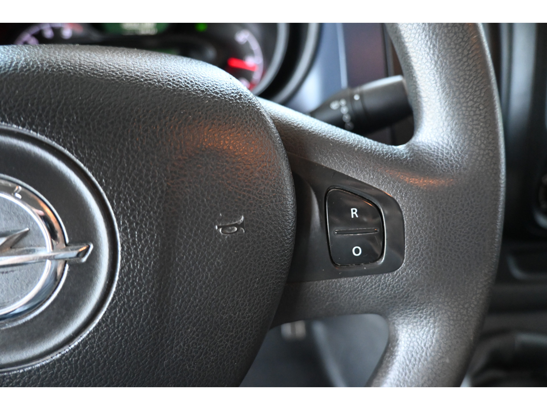 Opel Vivaro 1.6 CDTI L1H1 Edition 3 Zits Airco Cruise Control Schuifdeur Trekhaak Rijklaarprijs! Inruil Mogelijk!