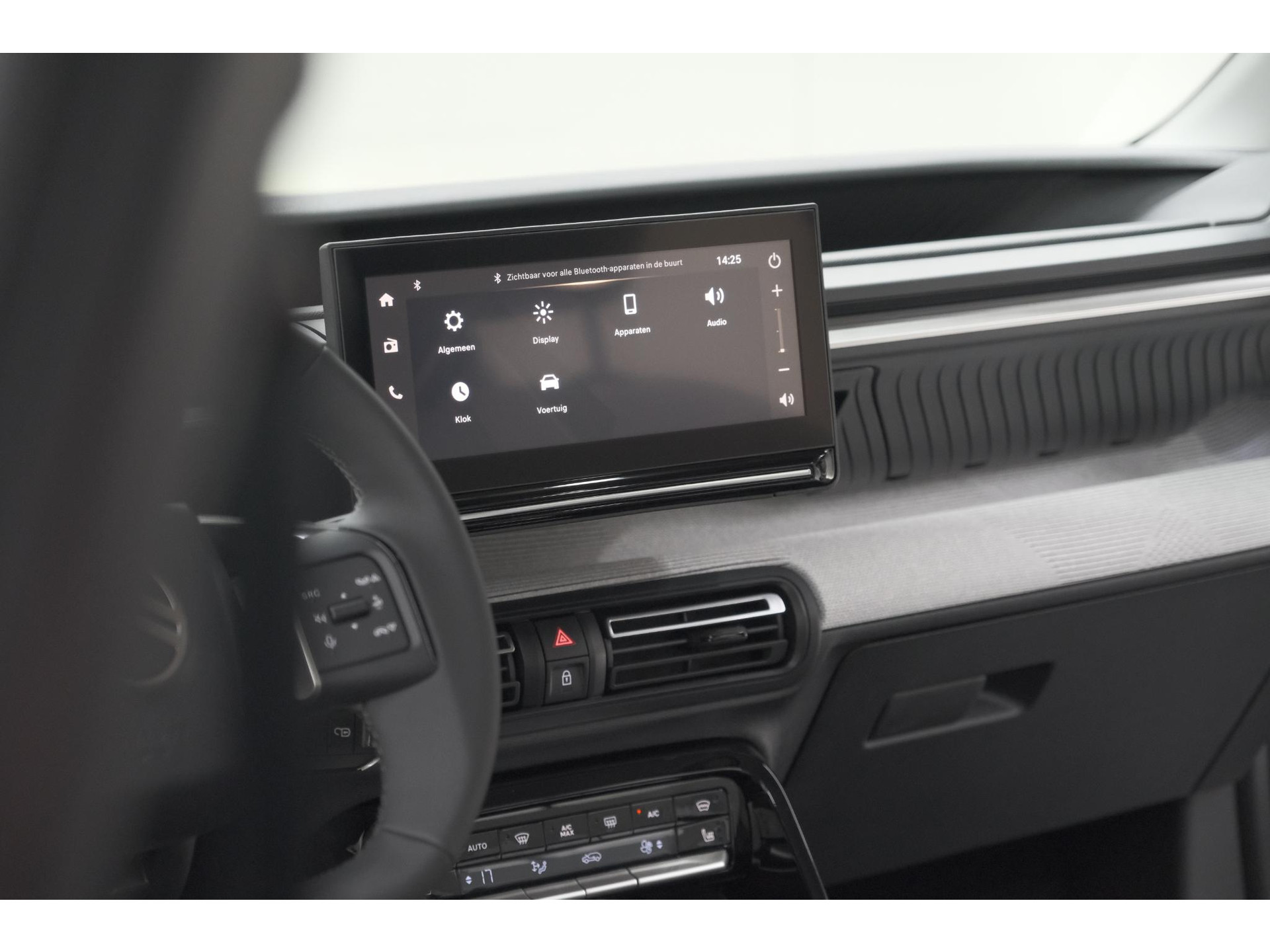 Citroen Ë-C3 Aircross Plus 113pk Extended Range 54 kWh | 11 KW Lader | Camera | Apple CarPlay | Parkeersensoren