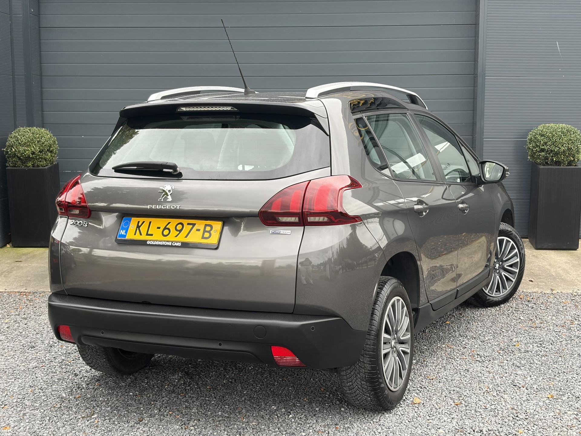 Peugeot 2008 1.2 PureTech Blue Lion ✓D-riem vv in 10-2025✓Navi✓110pk✓Carplay✓Airco✓Cruise✓Pdc✓N.A.P✓Apk tot 12-2026