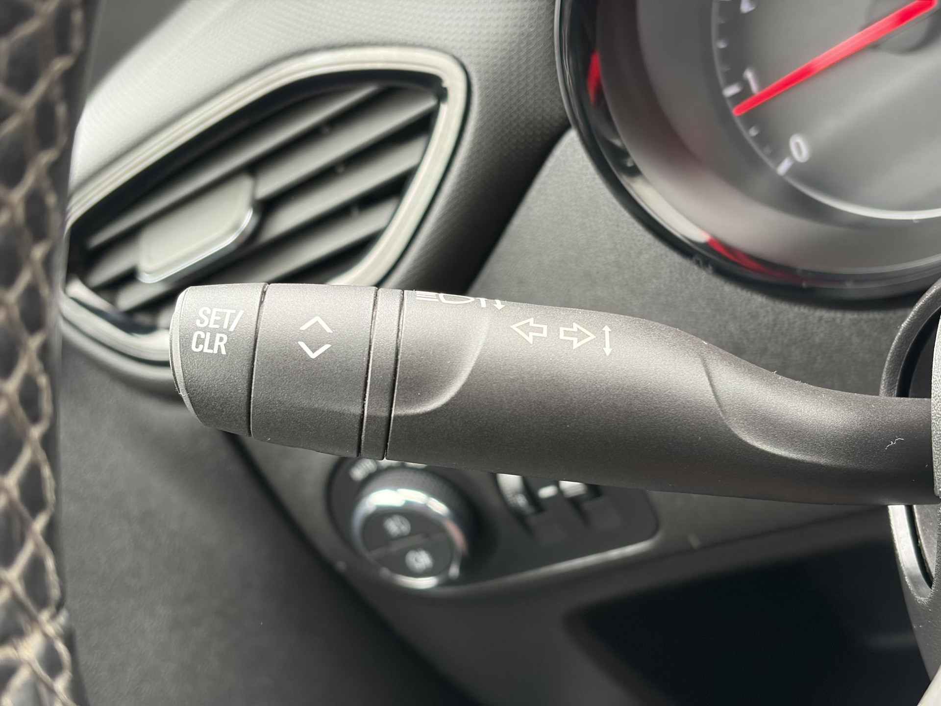 Opel Crossland X 1.2 Turbo Innovation 360° Camera,Afn.Trekhaak,Navi,110pk,Carplay,Navi,6 Bak,Rijstrooksensor,BSD,Clima,Cruise,Lm velgen,Apk tot 02-2028
