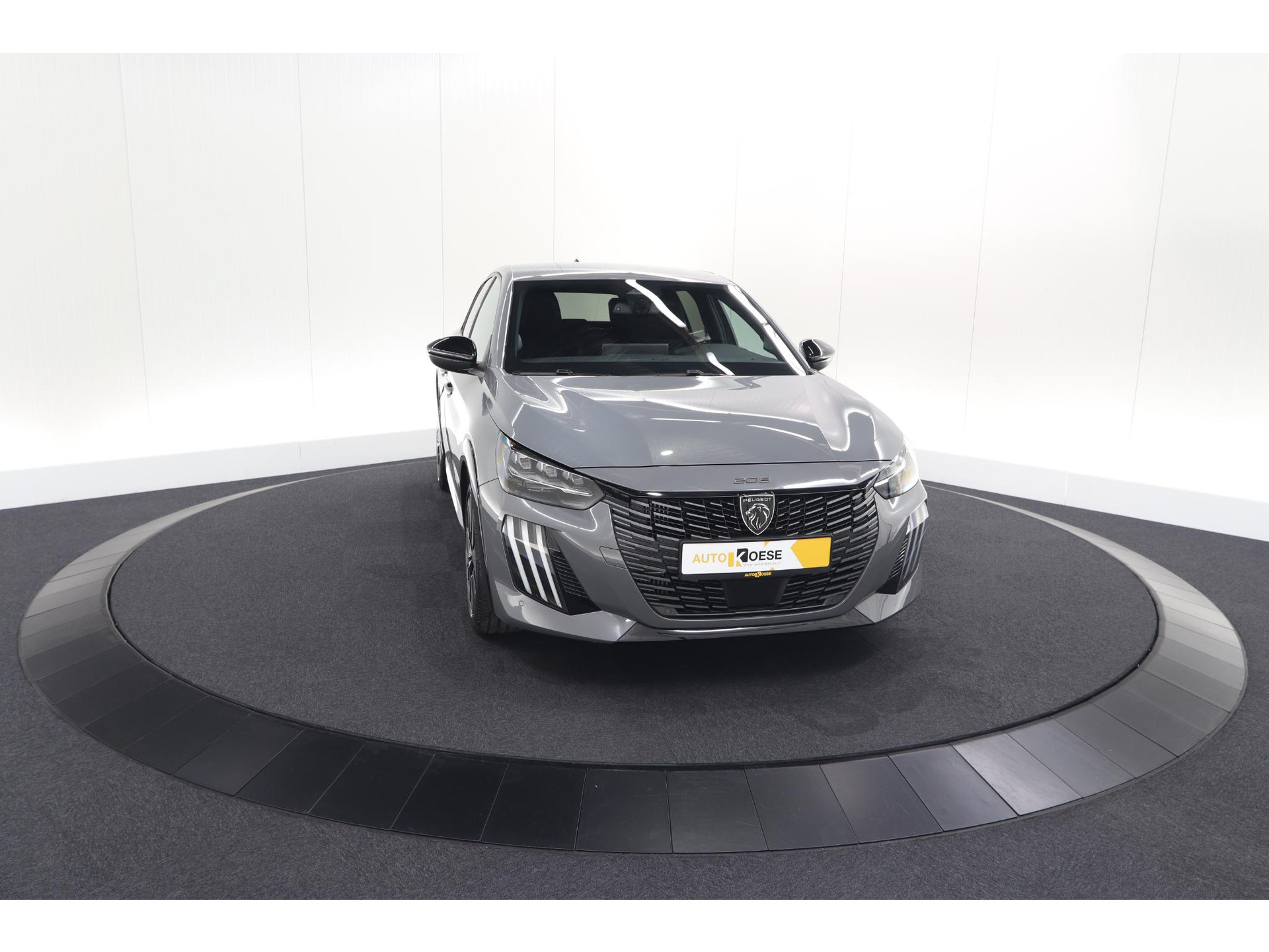 Peugeot 208 1.2 Hybrid 145 e-DCS6 GT | Alcantara Pakket | Camera | Apple Carplay | Stoelverwarming