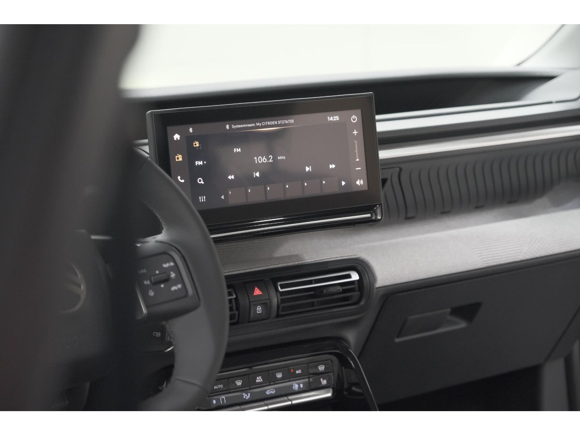 Citroen Ë-C3 Aircross Plus 113pk Extended Range 54 kWh | 11 KW Lader | Camera | Apple CarPlay | Parkeersensoren