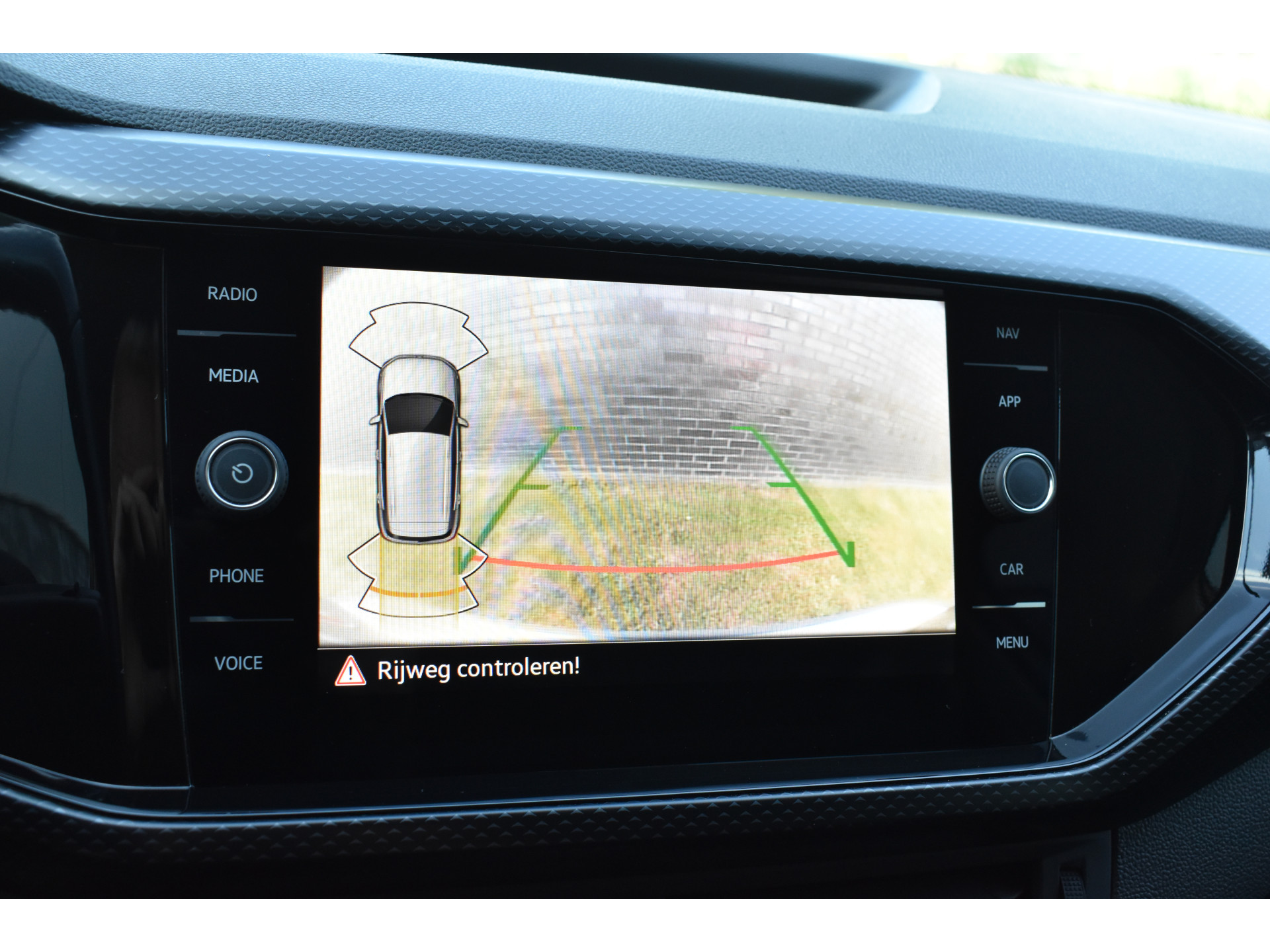 Volkswagen T-Cross 1.0 TSI Life Navigatie/CarPlay Automaat Stoelverwarming