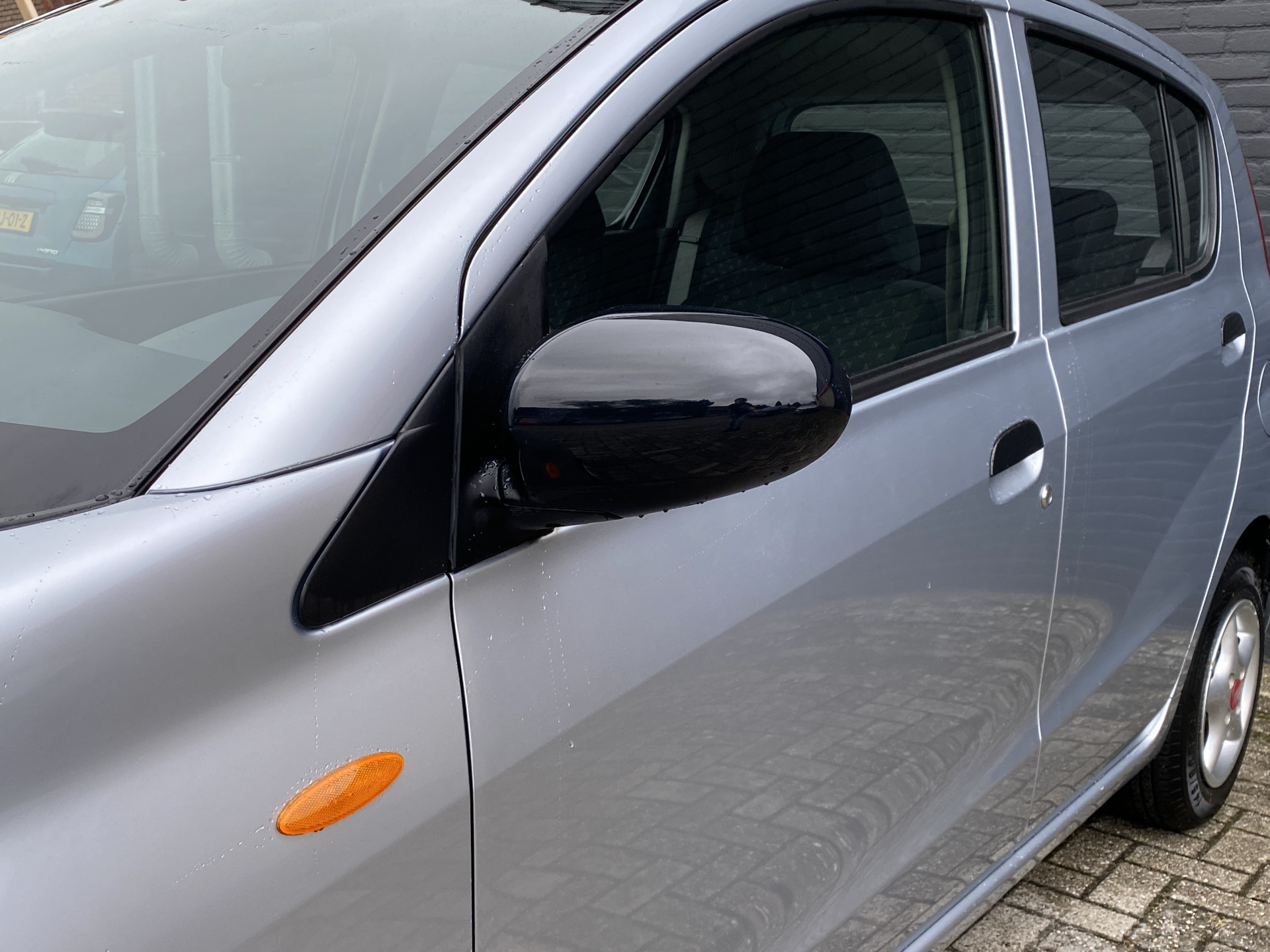 Daihatsu Cuore 1.0 Trend | airco | stuurbekrachtiging | airbags | radio cd speler | lichtmetalen velgen