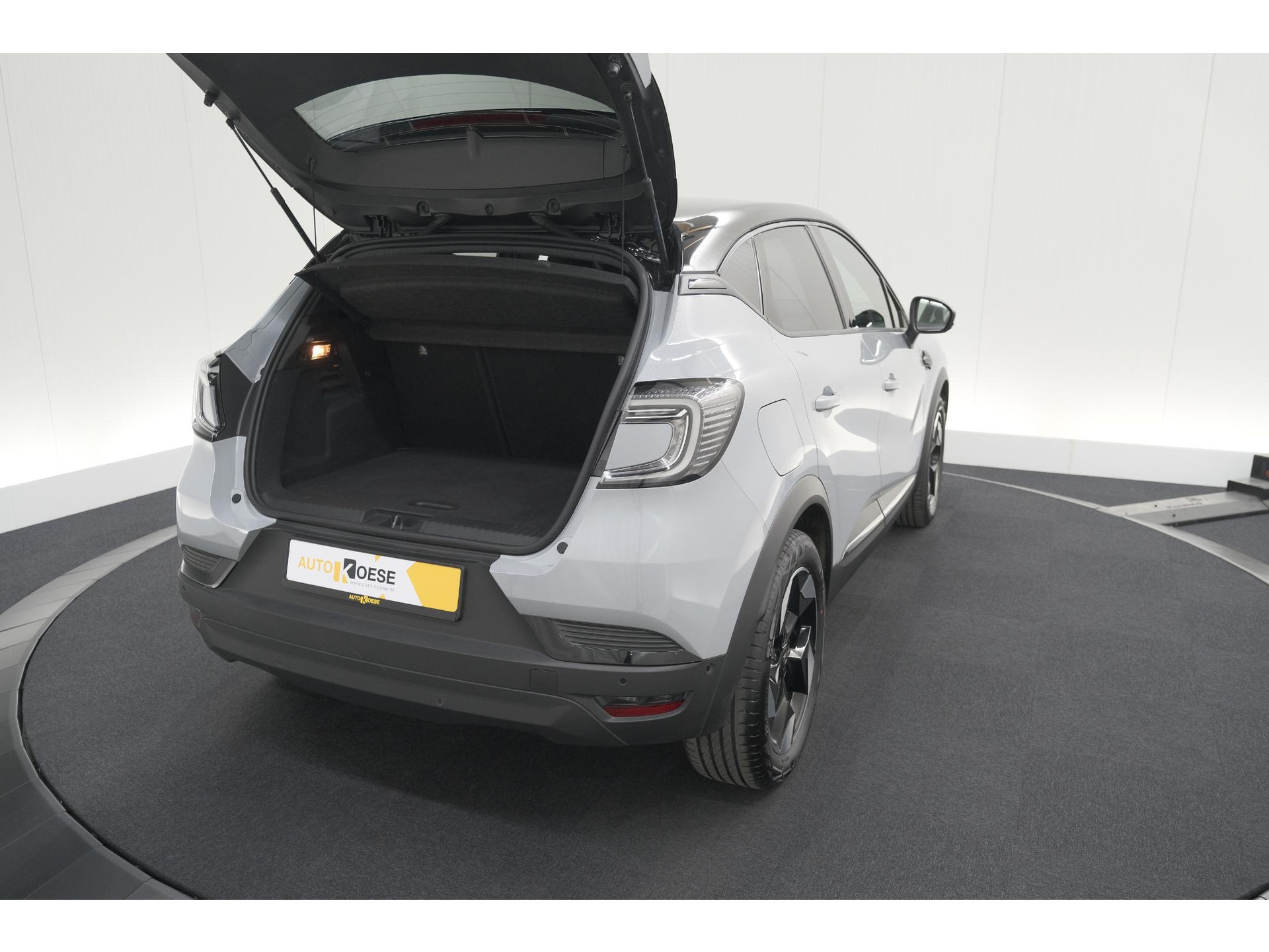 Renault Captur 1.8 E-Tech full hybrid 160 techno | Camera | Adaptieve Cruise Control | Navigatie