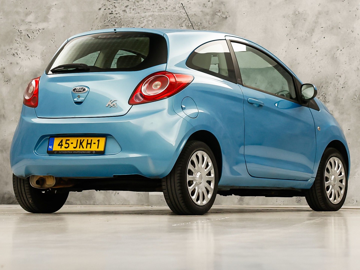 Ford Ka 1.2 Titanium (AIRCO, RADIO, SPORTSTOELEN, ELEK RAMEN, NIEUWE APK, NIEUWSTAAT)
