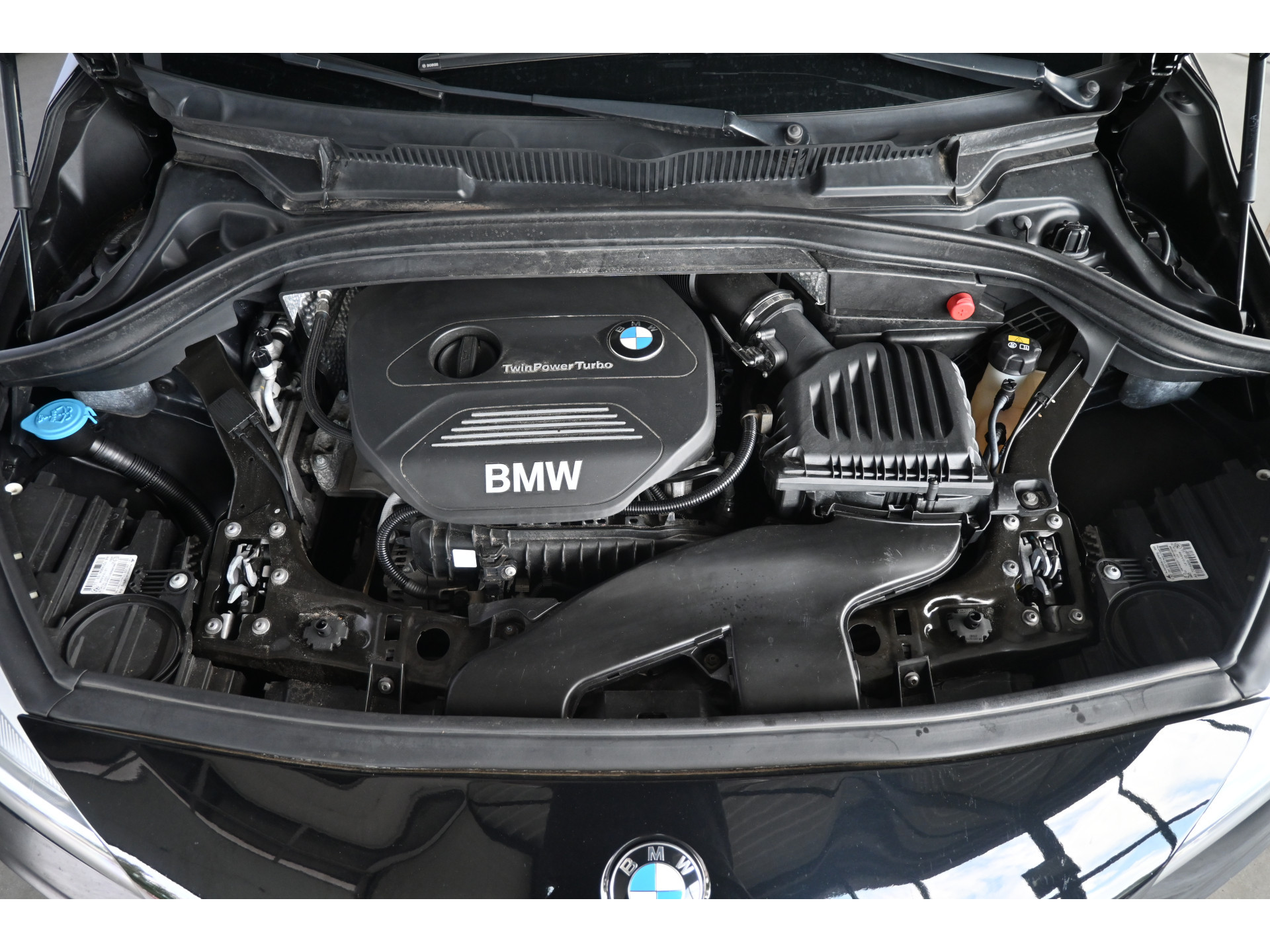 BMW 2-serie Active Tourer 218i Automaat Centennial Executive Navigatie LED Rijklaarprijs! Inruil Mogelijk!