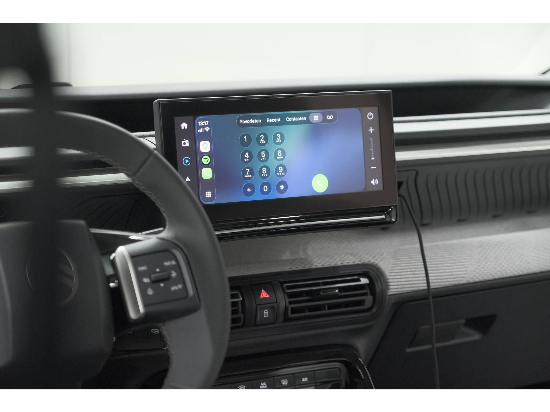 Citroen Ë-C3 Max 113pk 44 kWh | 7 KW Laadfunctie | Camera | Navigatie | Apple Carplay | Parkeersensoren