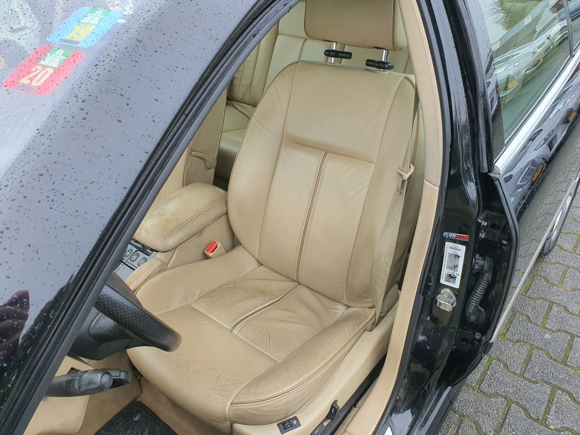 Peugeot 607 2.7 HDiF Executive Ivoire-Pack Aut. *PANO | XENON | NAPPA-FULL-LEATHER | NAVI-FULLMAP | CRUISE | MEMORY-PACK | HEATD-COMFORTSEATS | TOWBAR | HEATED-SEATS | 17"ALU*