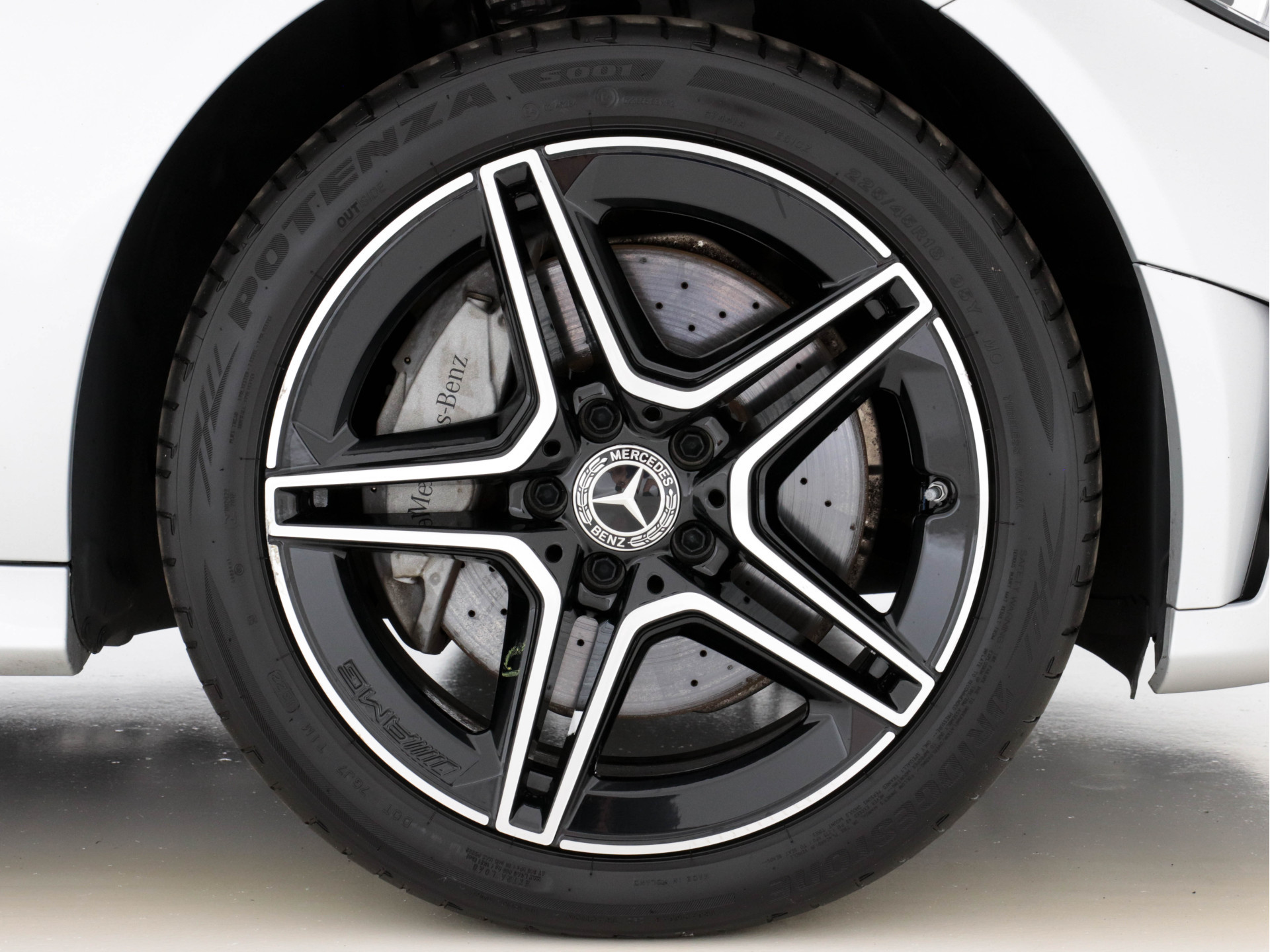 Mercedes-Benz C-klasse Estate 300 e Business Solution AMG Limited Plug in (INCL-BTW) Aut. *PANO | LEATHER-ALCANTARA | FULL-LED | NAVI-FULLMAP | TOP-VIEW | BLIND-SPOT | PREMIUM-AUDIO | DAB | CARPLAY | AMBIENT-LIGHT | DIGI-COCKPIT | SPORT-SEATS | 18"ALU*