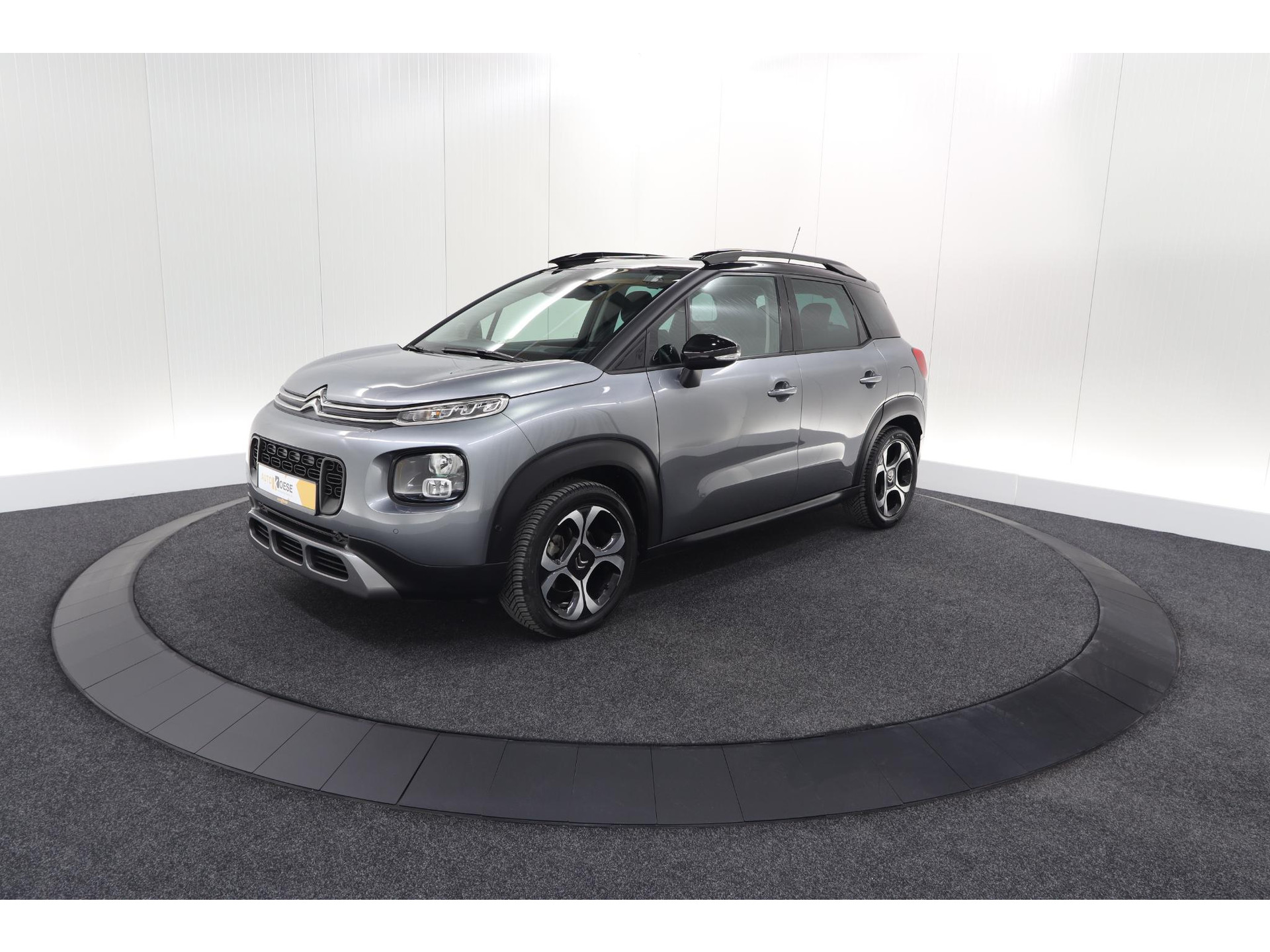 Citroen C3 Aircross PureTech 110 EAT6 Shine | Trekhaak | Panoramadak | Head-Up Display | Camera | Navigatie