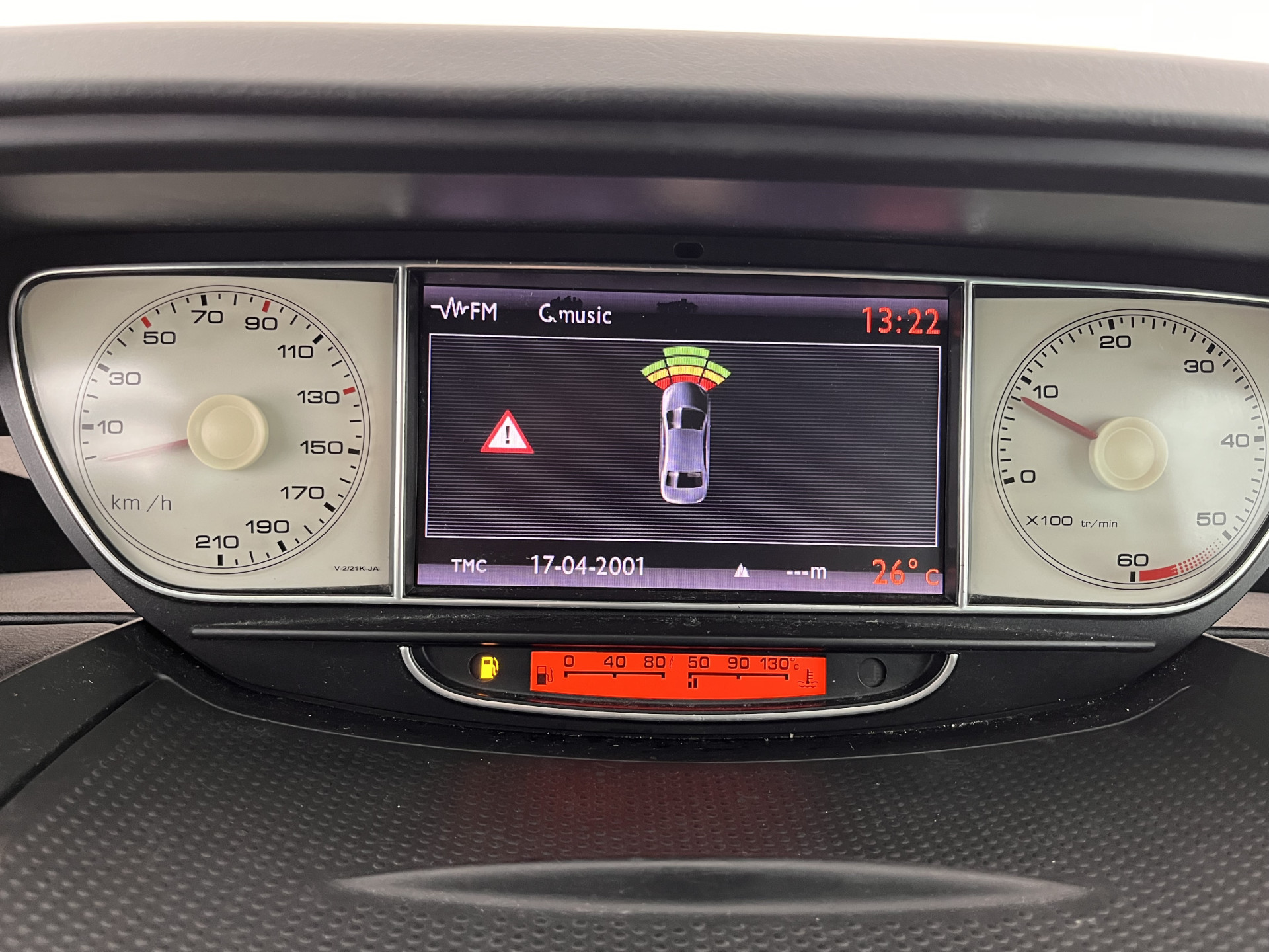 Peugeot 807 2.0 HDiF ST [ 7-Pers. ] Aut. *NAVI-FULLMAP | XENON | VELOURS-COMFORT-SEATS | HEATED-SEATS | ECC | PDC | CRUISE | TOWBAR | 16''ALU*