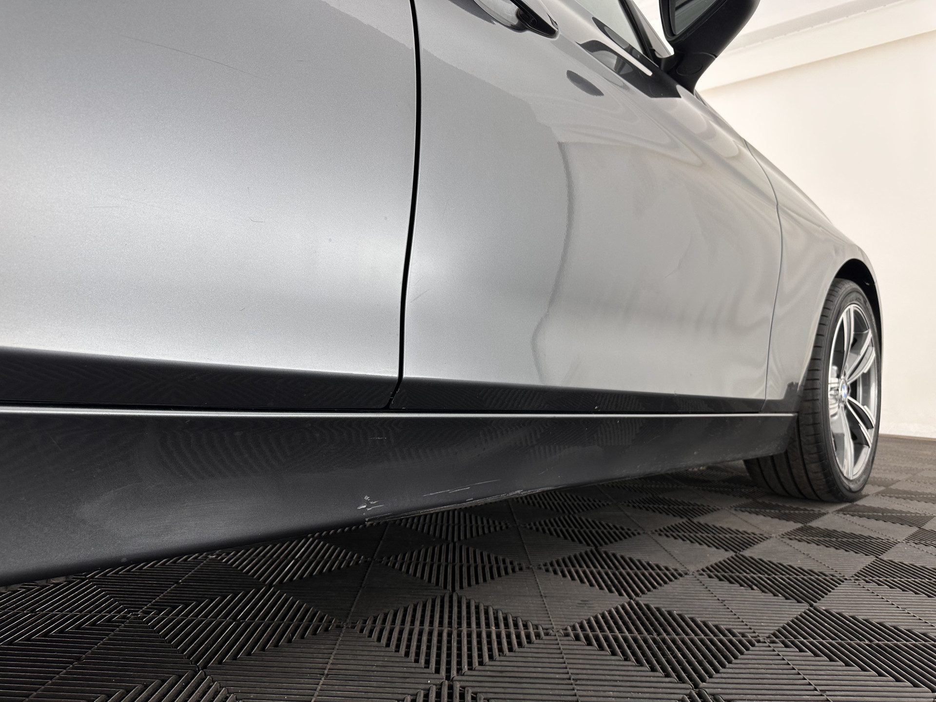 BMW 3-serie Touring 316i Business Aut. *NAVI-FULLMAP | SPORT-SEATS | AIRCO | CRUISE | 18''ALU*