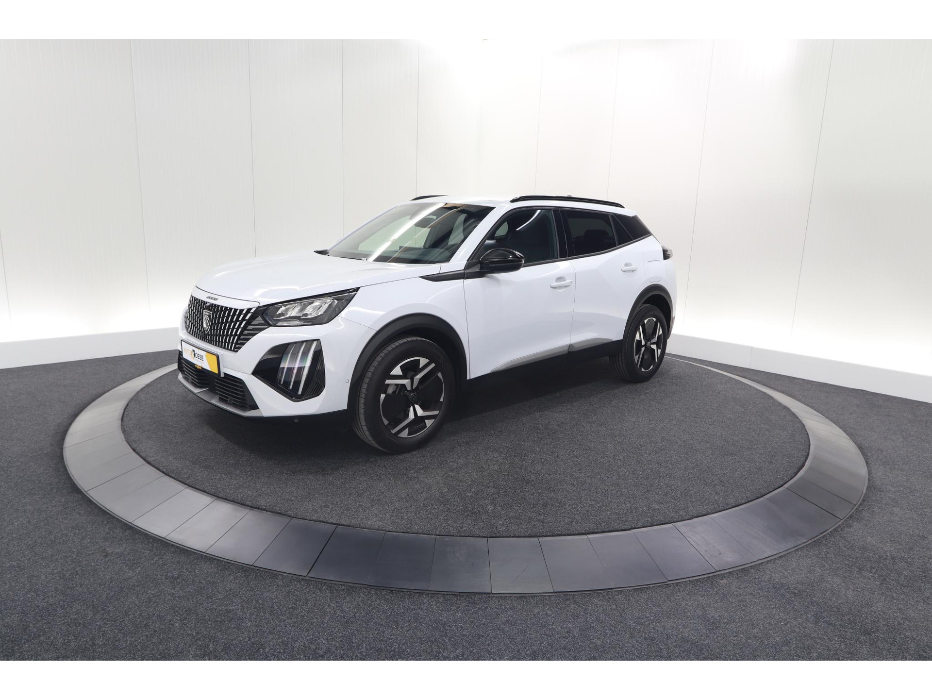 Peugeot 2008 PureTech 100 Allure | 360 Camera | Dodehoekdetectie | Navigatie | Apple Carplay