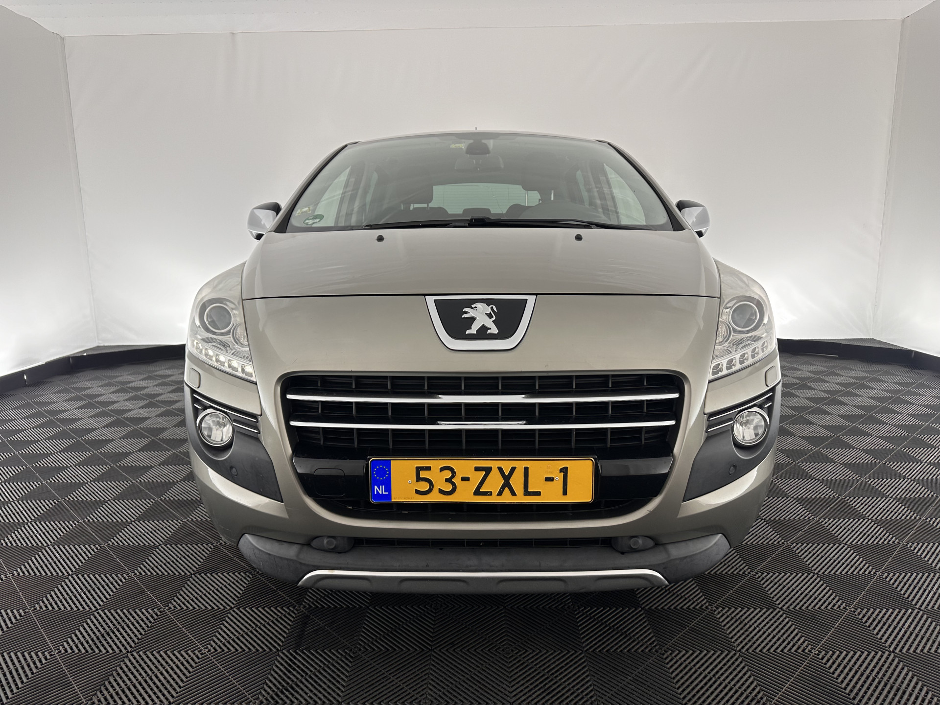 Peugeot 3008 2.0 HDiF HYbrid4 Aut. *NAVI-FULLMAP | COMFORT-SEATS | ECC | SHIFT-PADDLES | PDC | CRUISE | 16''ALU*