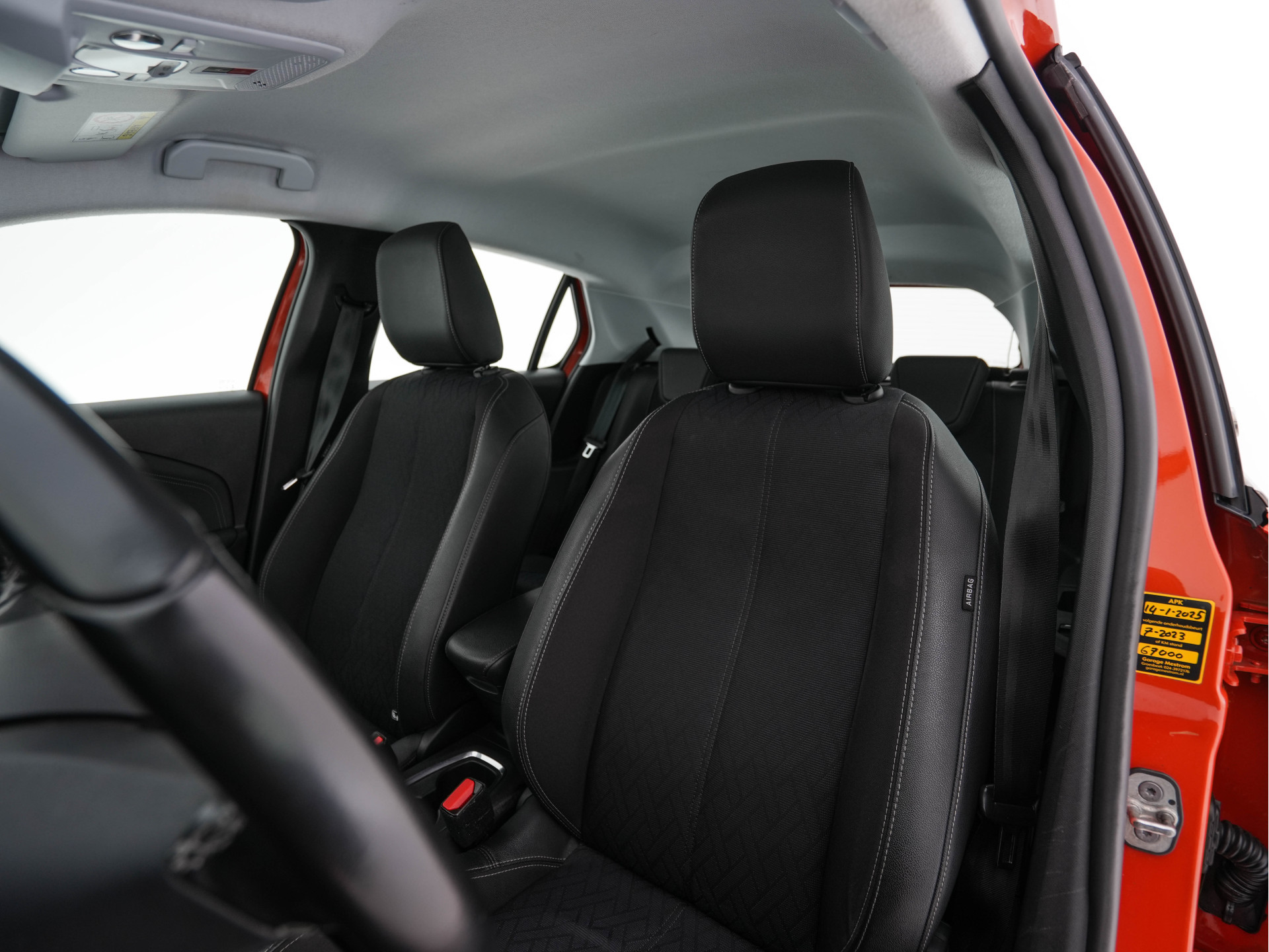 Opel Corsa-e Elegance 50 kWh [3-Fase-] {SOH-90%} (INCL-BTW) Aut.*FULL-LED | DIGI-COCKPIT | LEATHER-MICROFIBRE | CARPLAY | CAMERA | ECC | KEYLESS | CRUISE | DAB | 16'' ALU*