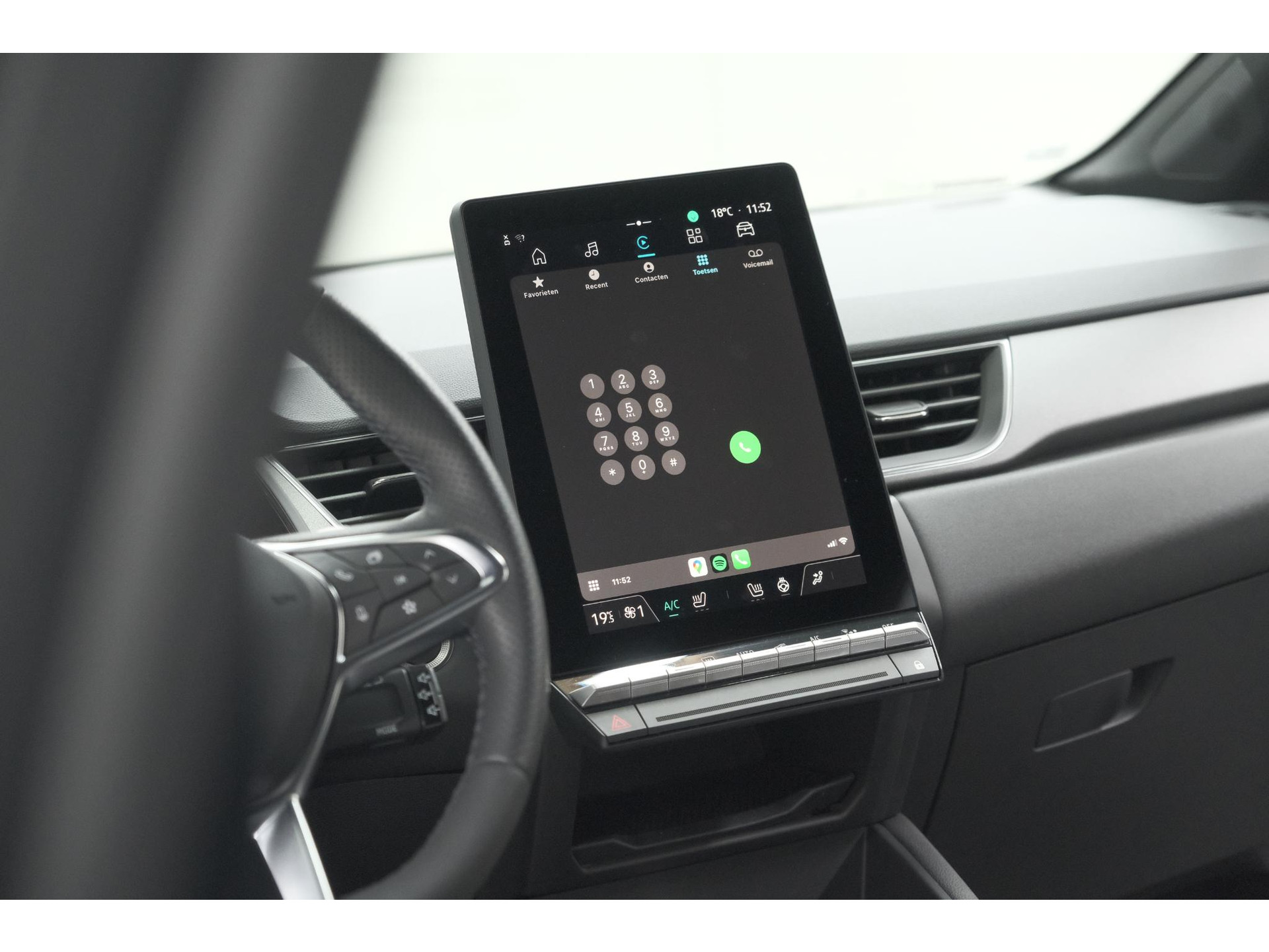 Renault Captur Mild Hybrid 160 EDC Techno | Pack Winter | Camera | Adaptieve Cruise Control | Apple Carplay