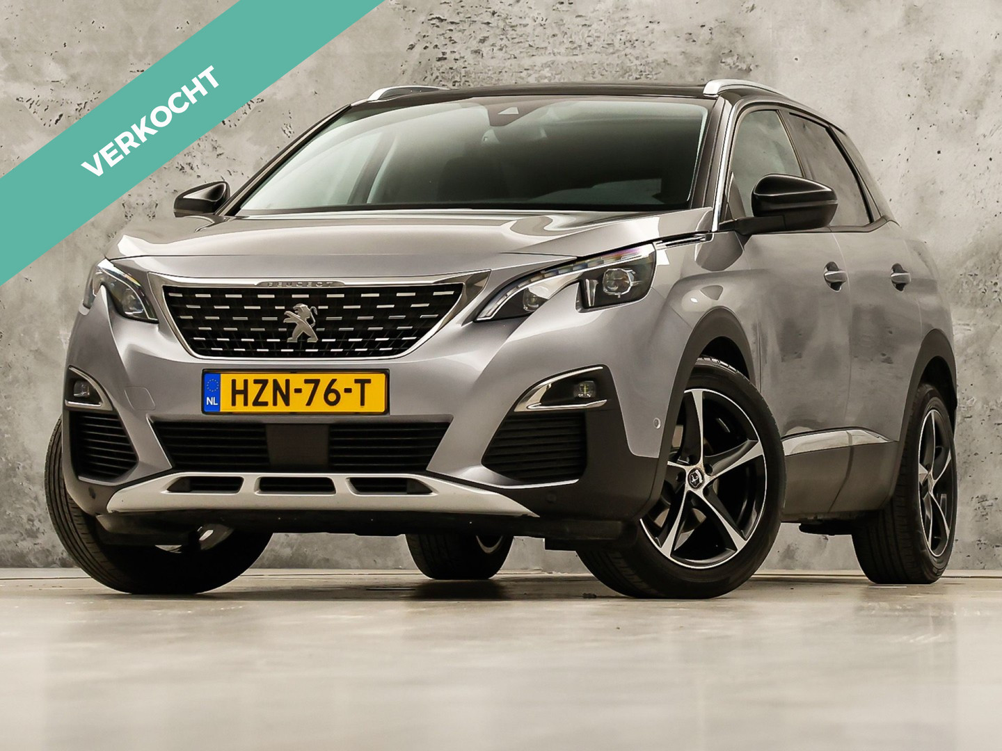 Peugeot 3008 1.2 PureTech Sport Automaat (PANORAMADAK, APPLE CARPLAY, GROOT NAVI, 360 CAMERA, LEDER, STOELVERWARMING, SPORTSTOELEN, GETINT GLAS, KEYLESS, DRIVE SELECT, NIEUWSTAAT)