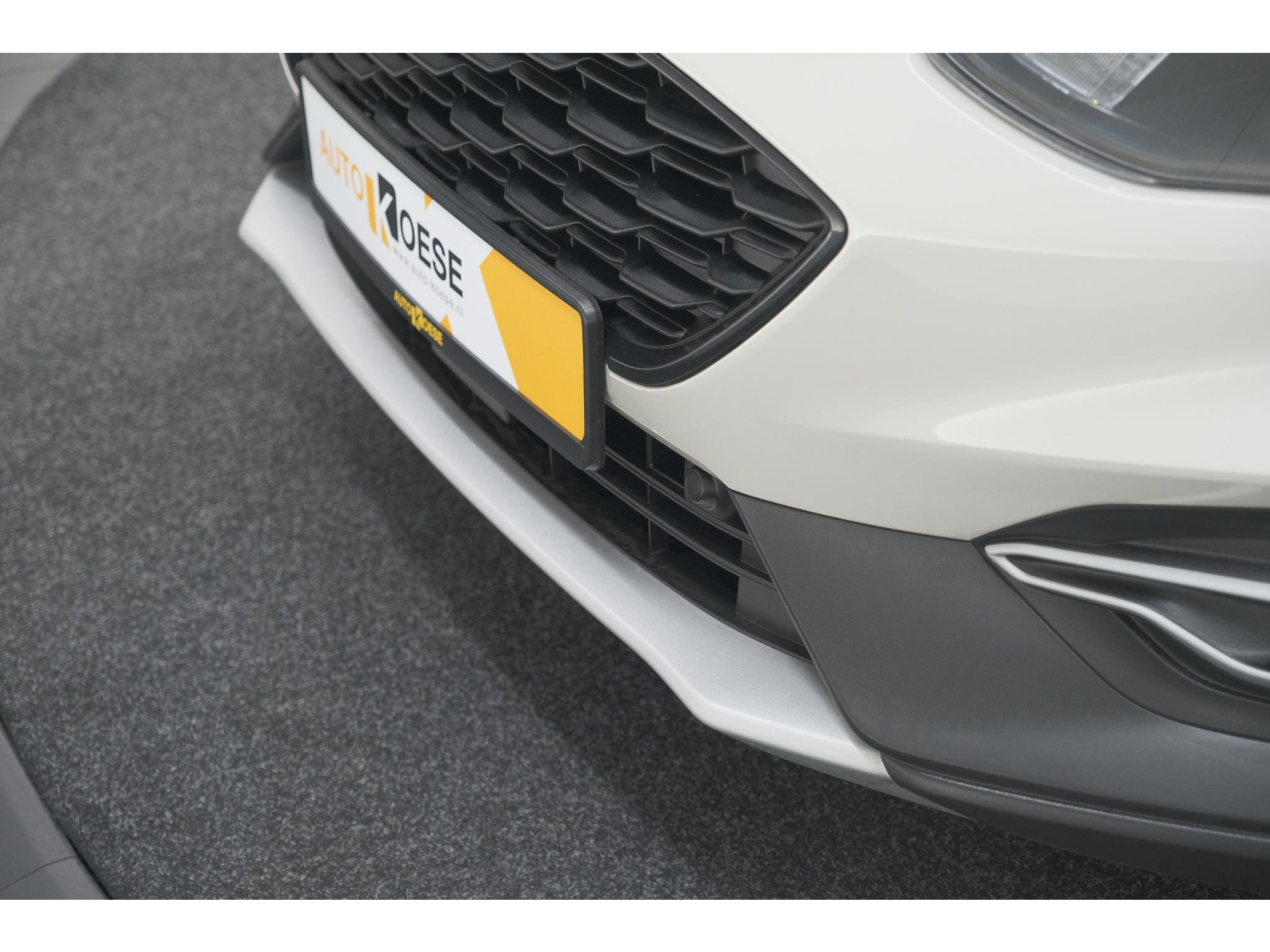 Ford Focus 1.5 EcoBoost Active Business | Lage Kilometerstand | Navigatie | Parkeersensoren | Apple Carplay