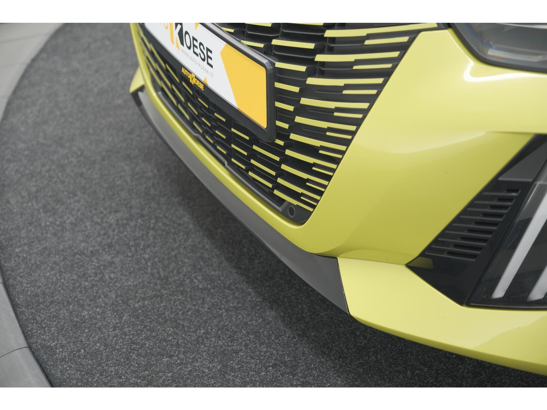 Peugeot 208 Hybrid 136 e-DCS6 GT | Camera | Apple Carplay | Parkeersensoren