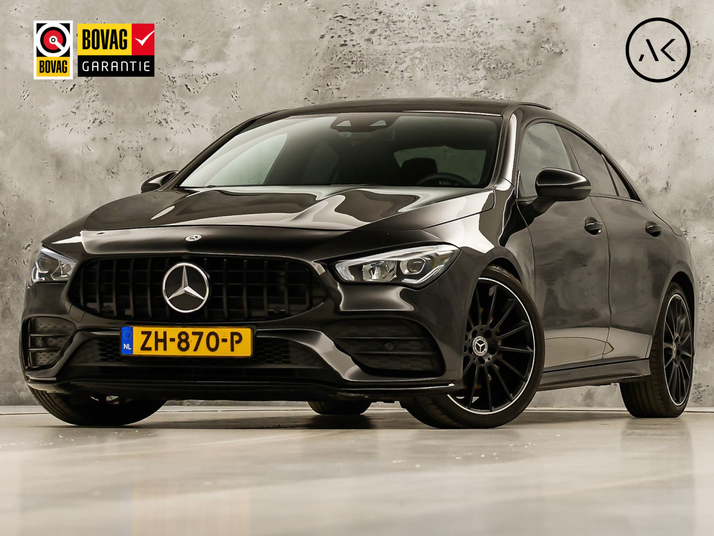 Mercedes-Benz CLA-Klasse 200 AMG Sport 163Pk Automaat (PANORAMADAK, GROOT NAVI, LEDER, CAMERA, SPORTSTOELEN, GETINT GLAS, STOELVERWARMING, NIEUWSTAAT)