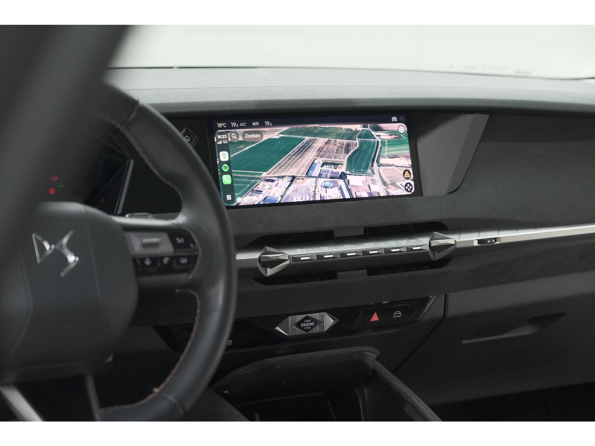 DS 4 PureTech 130 EAT8 Performance Line | Camera | Apple Carplay | Alcantara® bekleding | Parkeersensensoren