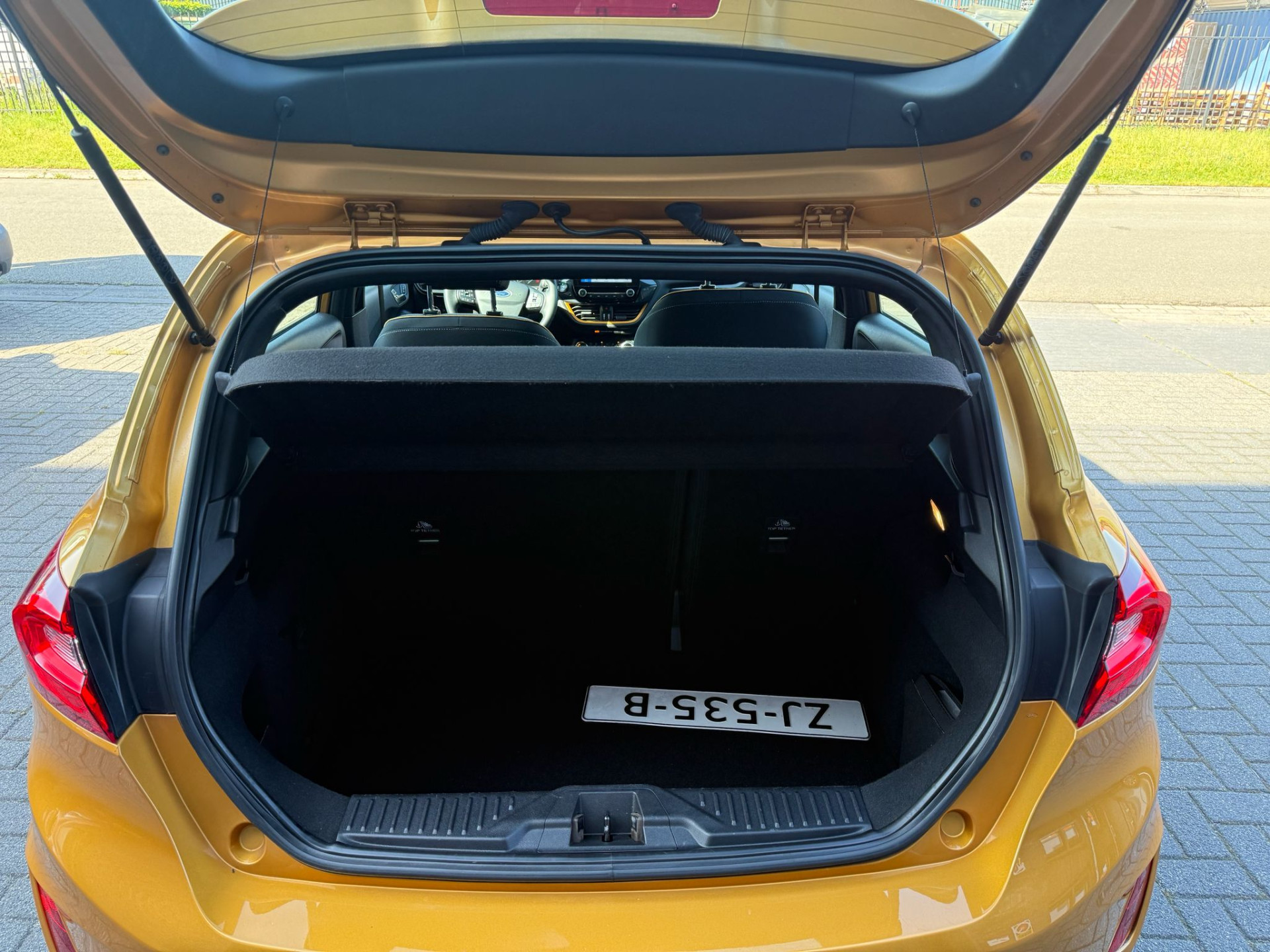 Ford Fiesta 1.0 EcoBoost Active First Edition | 2E EIGENAAR | 3/6/12MND GARANTIE | AIRCO | CRUISE | DAB | CARPLAY | TREKHAAK | NAVI |