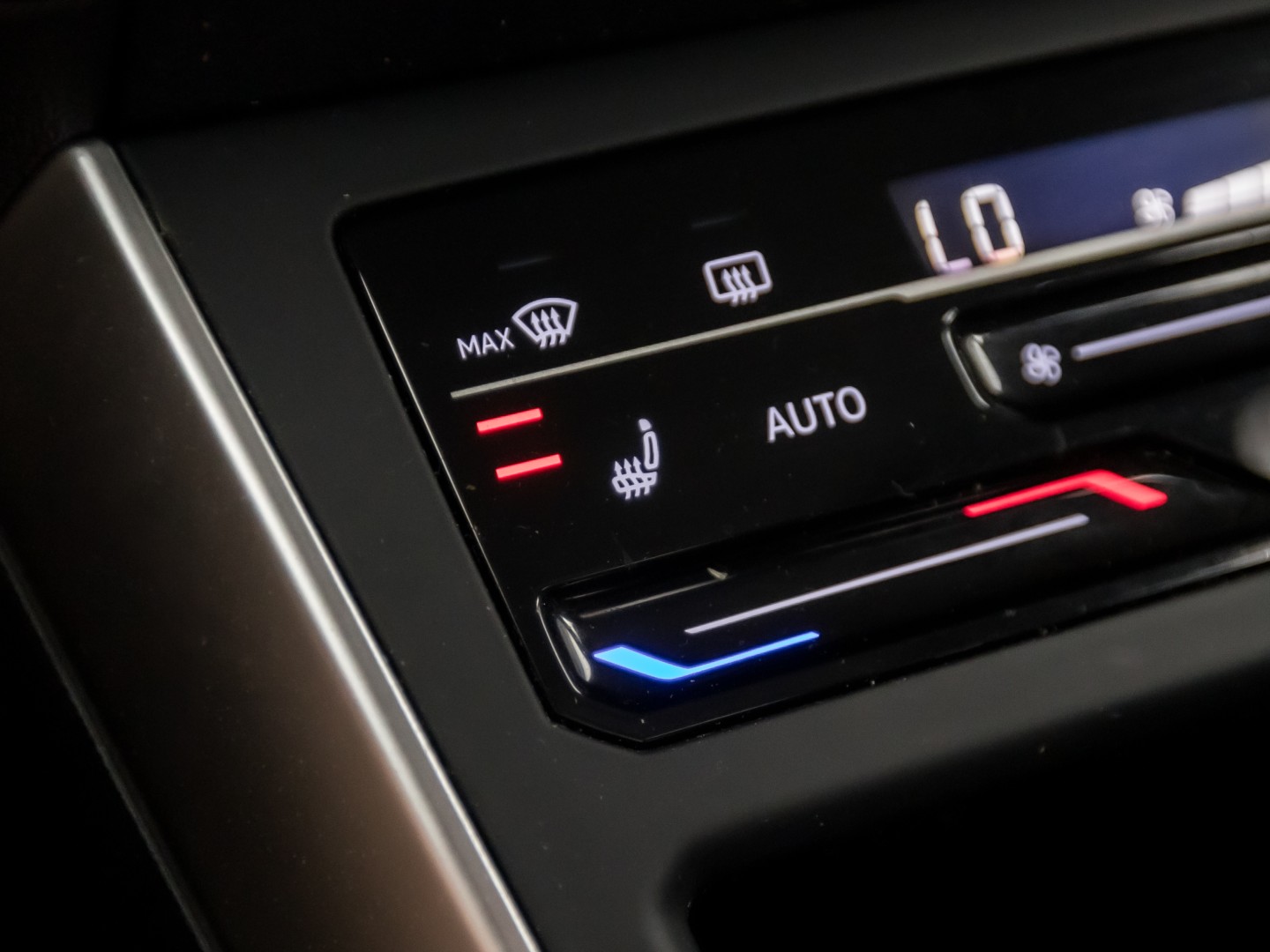 Volkswagen Polo 1.0 TSI Sport (VIRTUAL COCKPIT, 1e EIGENAAR, APPLE CARPLAY, GROOT NAVI, CLIMATE, STOELVERWARMING, SPORTSTOELEN, GETINT GLAS, LM VELGEN, CRUISE, PARKEERSENSOREN, NIEUWSTAAT)