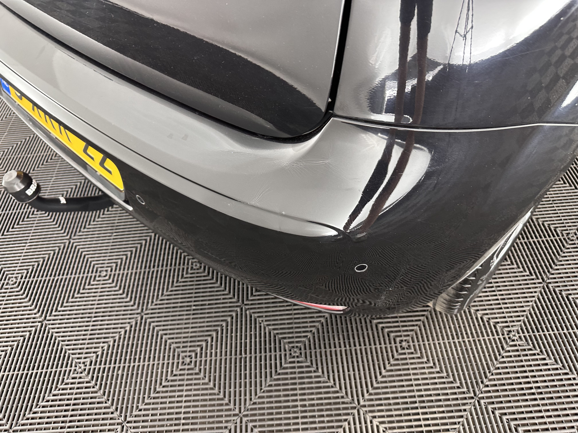 Fiat Punto Evo 1.3 M-Jet Street Pack-Easy *AIRCO | CRUISE | COMFORT-SEATS | SIDE-SKIRTS | PDC | TOWBAR | RADIO-CD | 15"ALU*