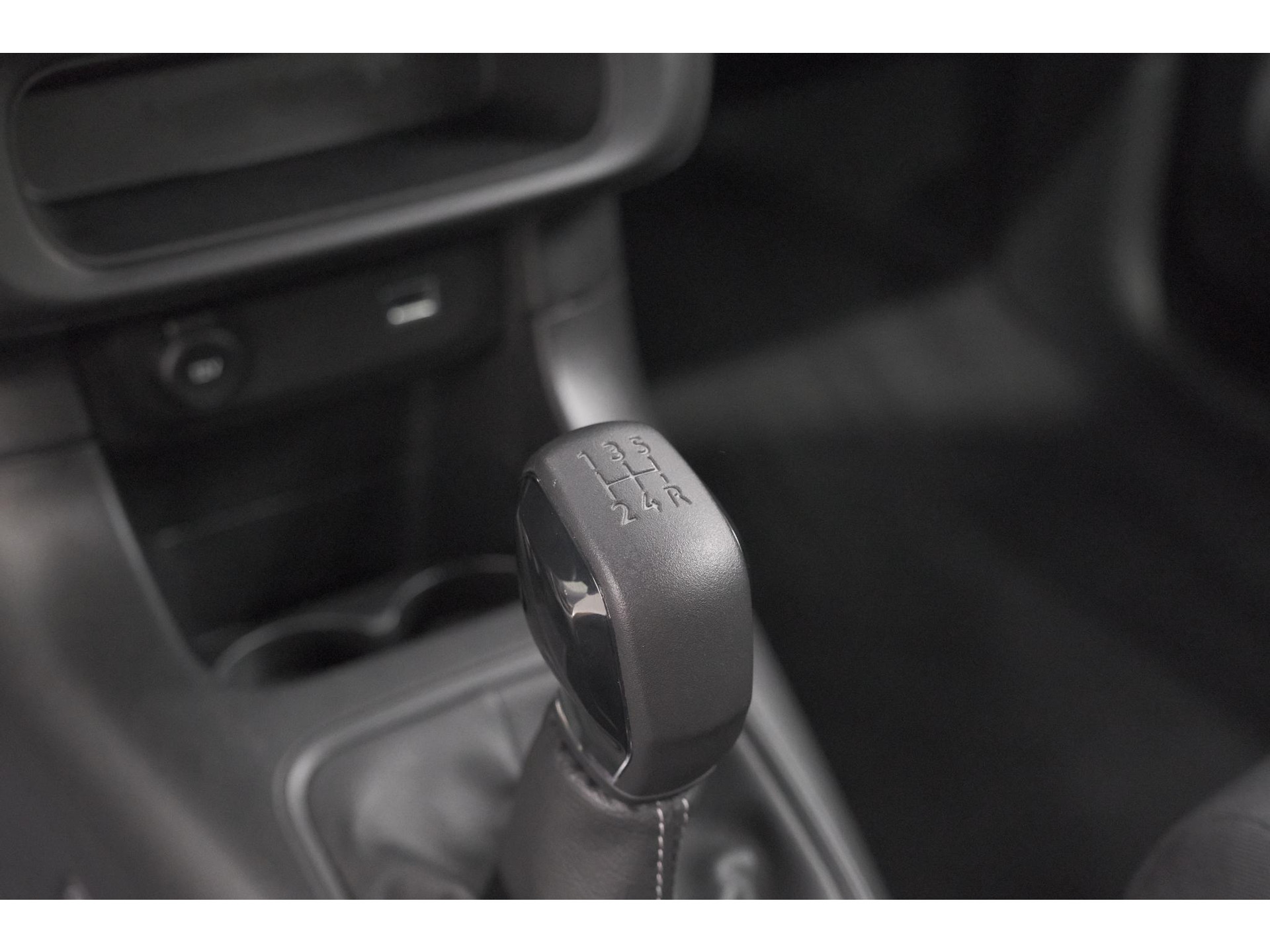 Citroen C3 PureTech 82 S&S Feel Edition | Parkeersensoren | Navigatie | Apple Carplay | Climate Control