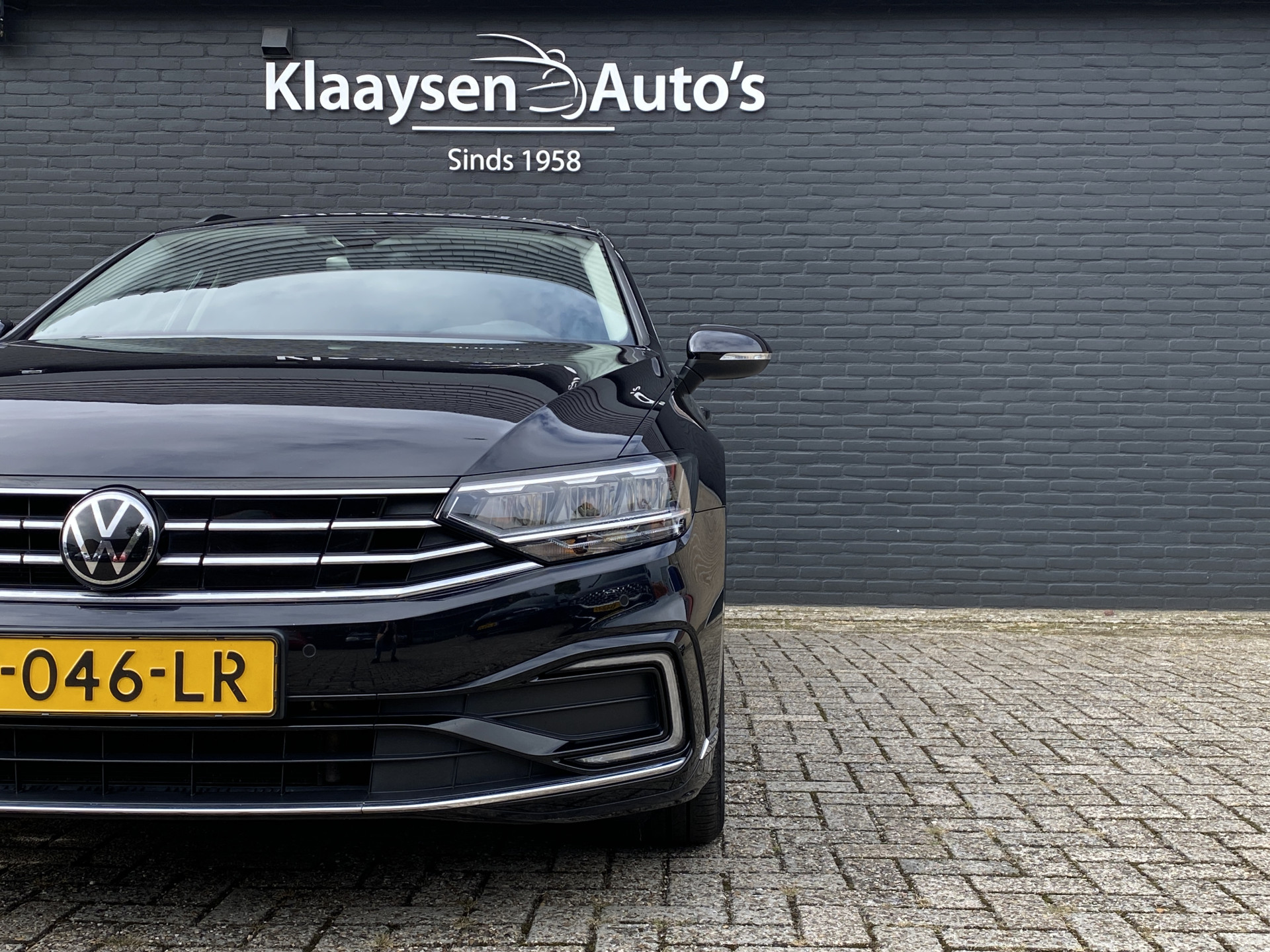 Volkswagen Passat Variant 1.4 TSI PHEV GTE Business | 1e eigenaar | navigatie | trekhaak | panoramadak | virtual cockpit | camera | BTW