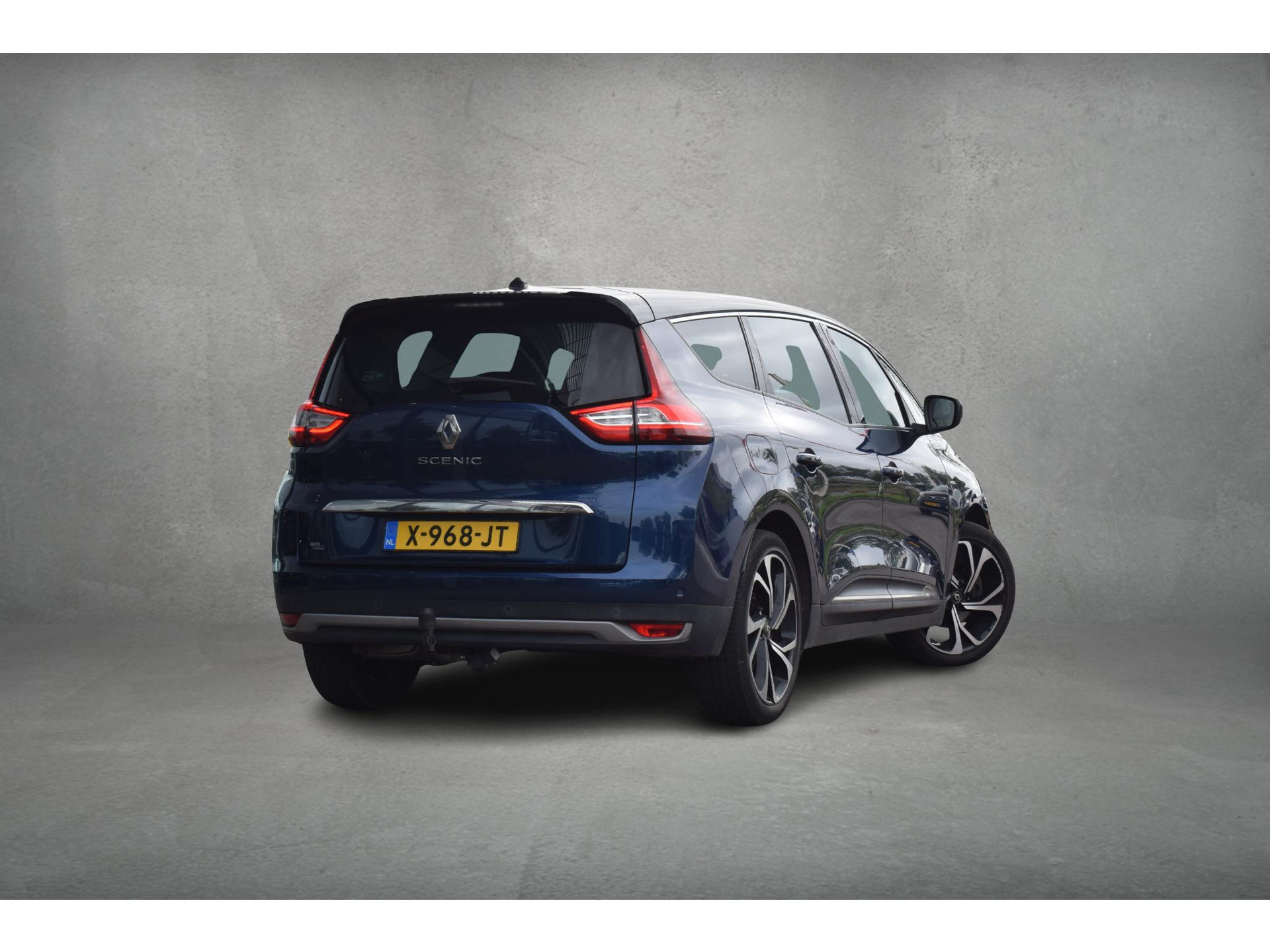 Renault Grand Scénic 1.3 TCe Intens 7p. | Trekhaak | Half Leer | Stoelverw. | Bose