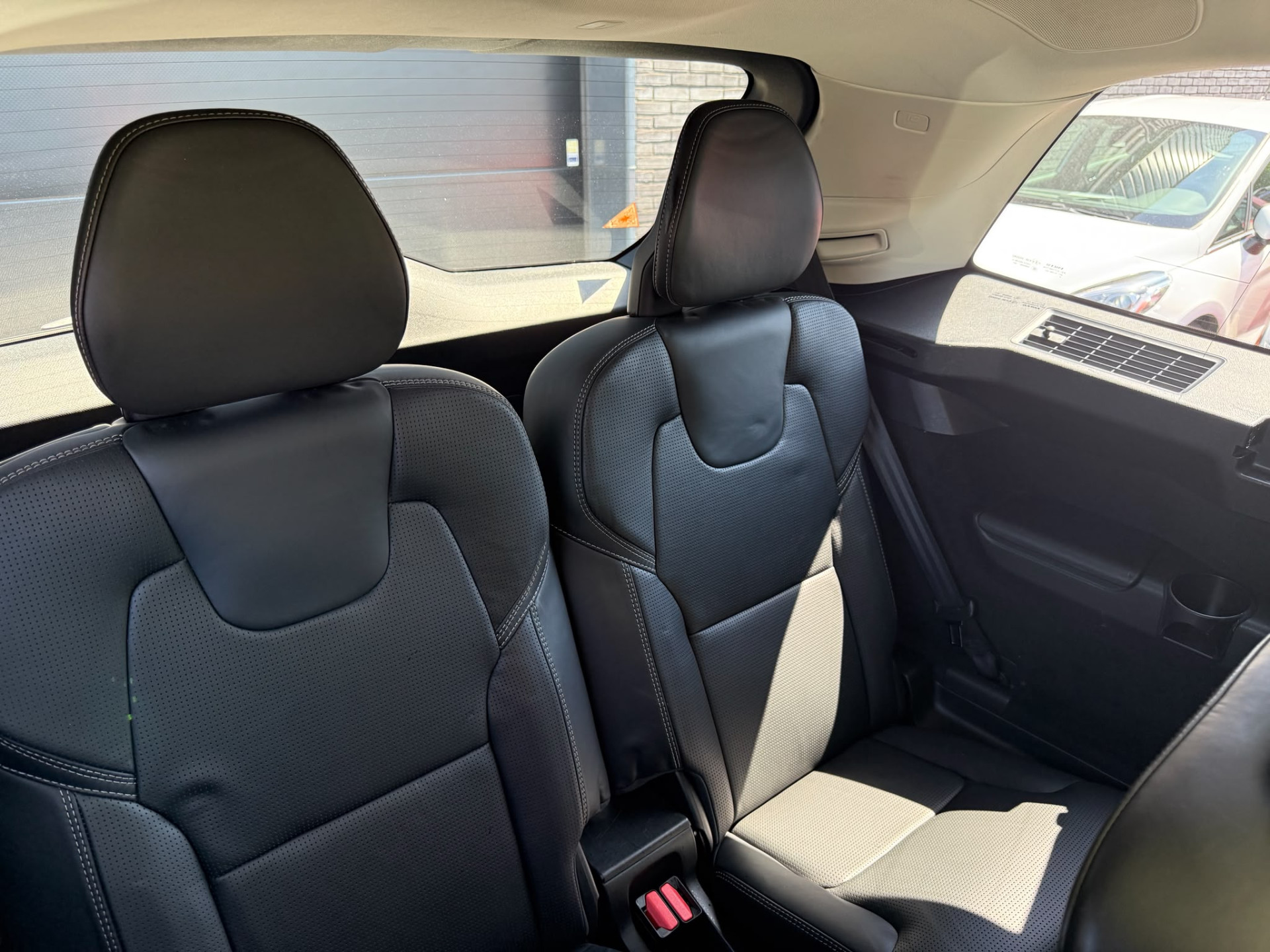 Volvo XC90 2.0 T8 Twin Engine AWD Inscription |3/6/12MND GARANTIE| NIEUWE APK |  7 PERS |  PANO DAK | LEDER | PANO DAK | CRUISE |