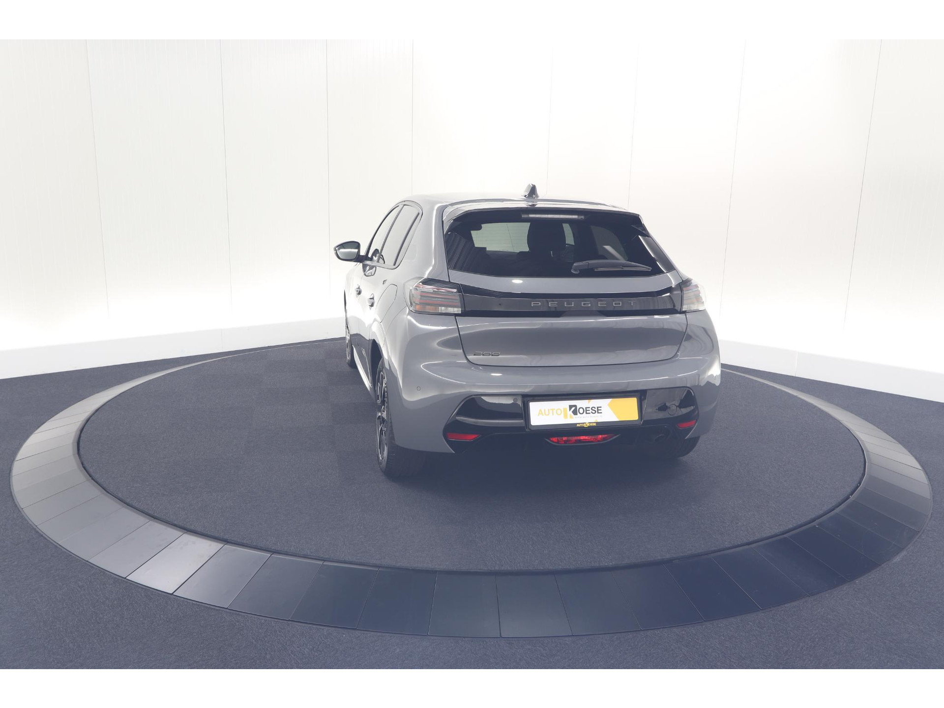 Peugeot 208 PureTech 100 Allure | Apple Carplay | Parkeersensoren | Climate Control